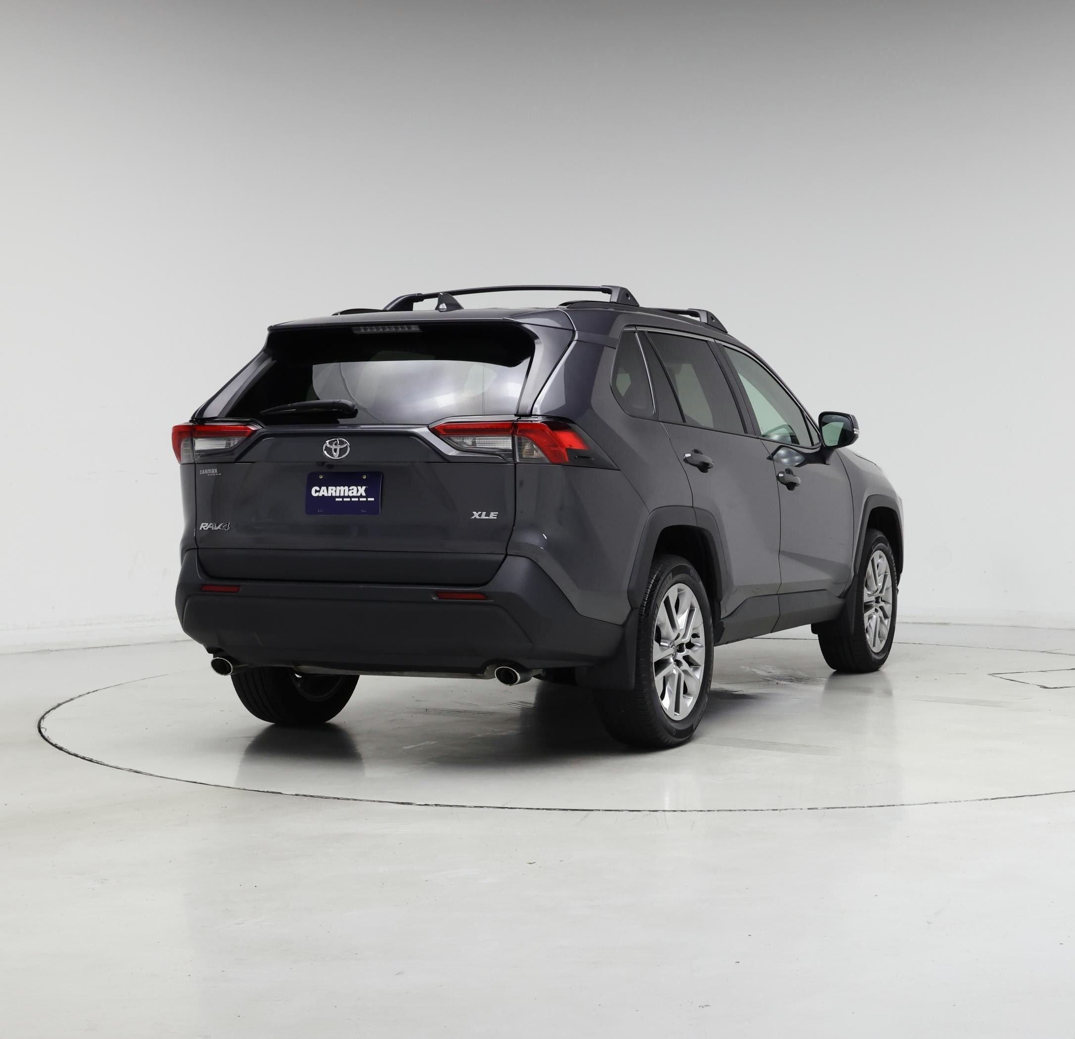 Thumbnail: 2024 Toyota RAV4 - 8