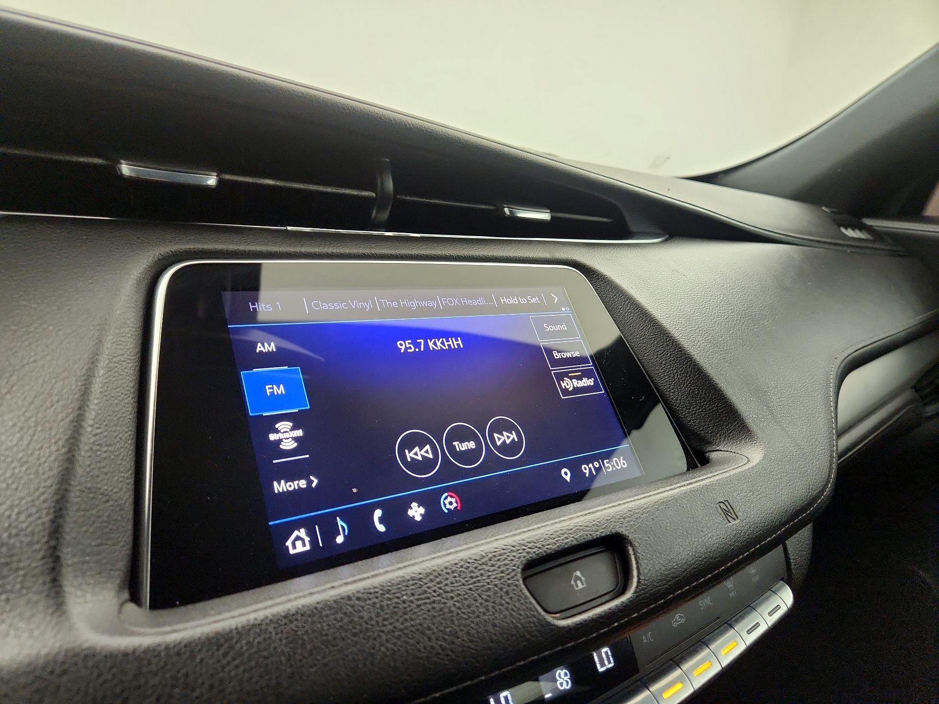 Thumbnail: 2019 Cadillac XT4 - 15