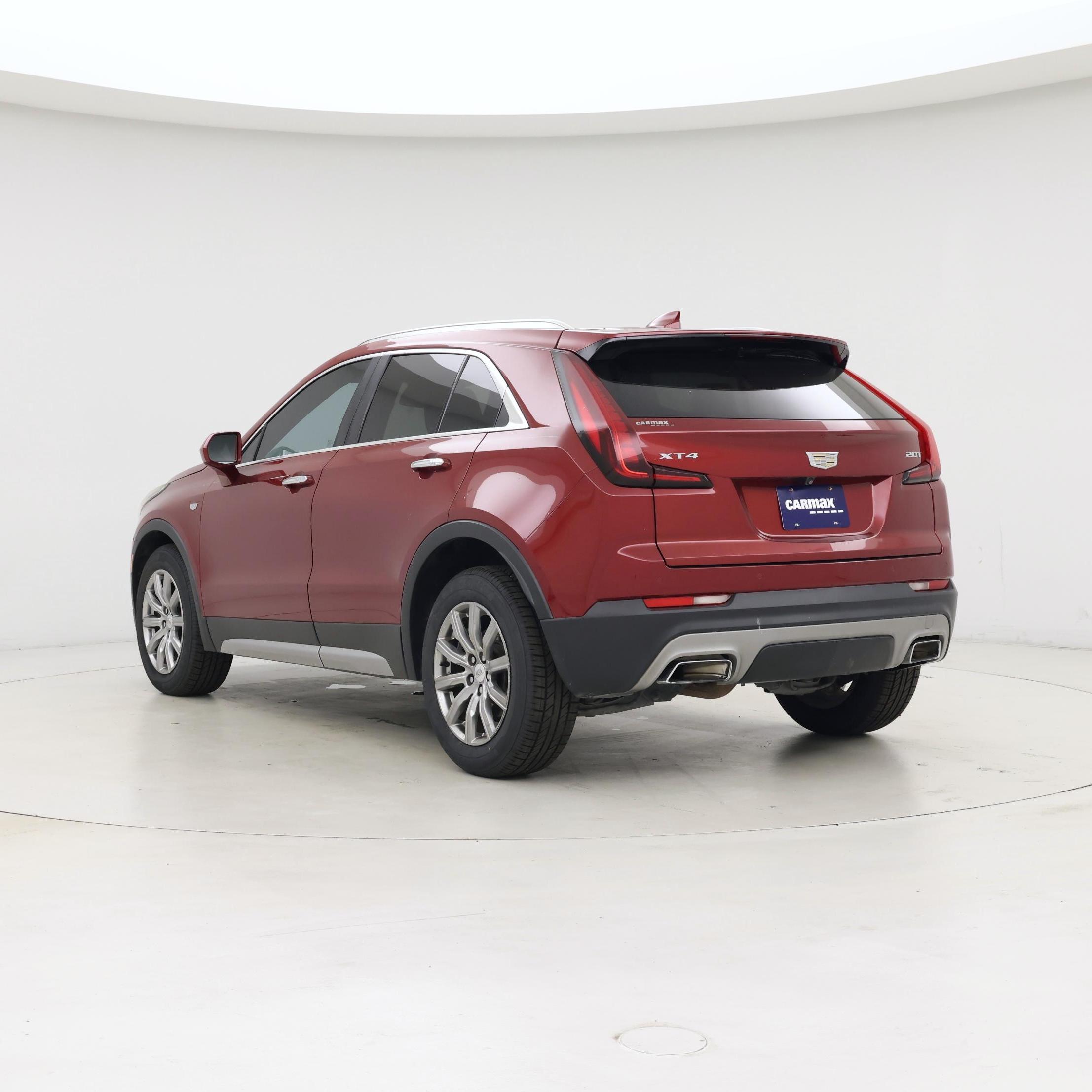 Thumbnail: 2019 Cadillac XT4 - 2