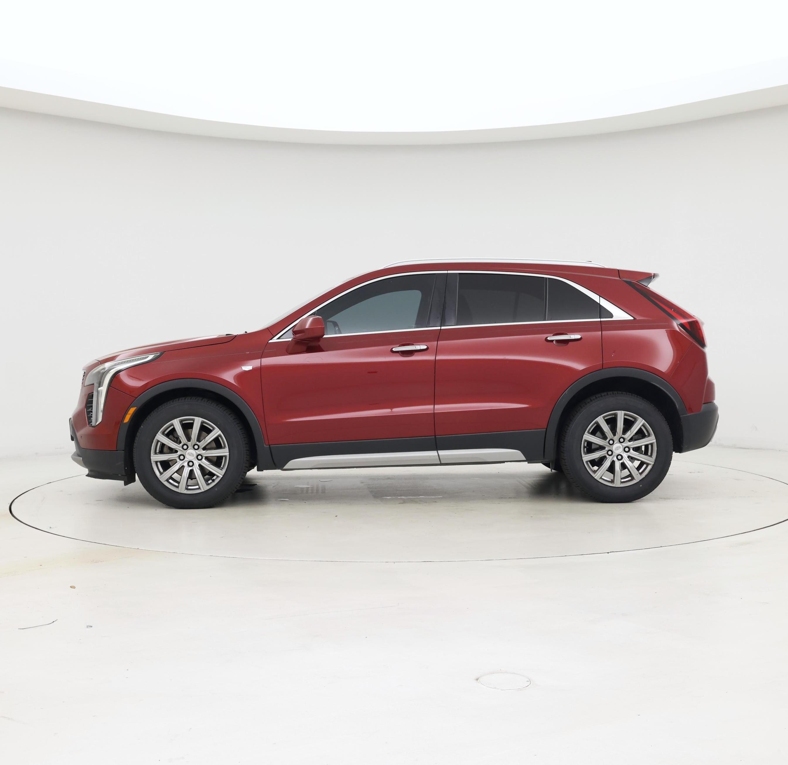 Thumbnail: 2019 Cadillac XT4 - 3