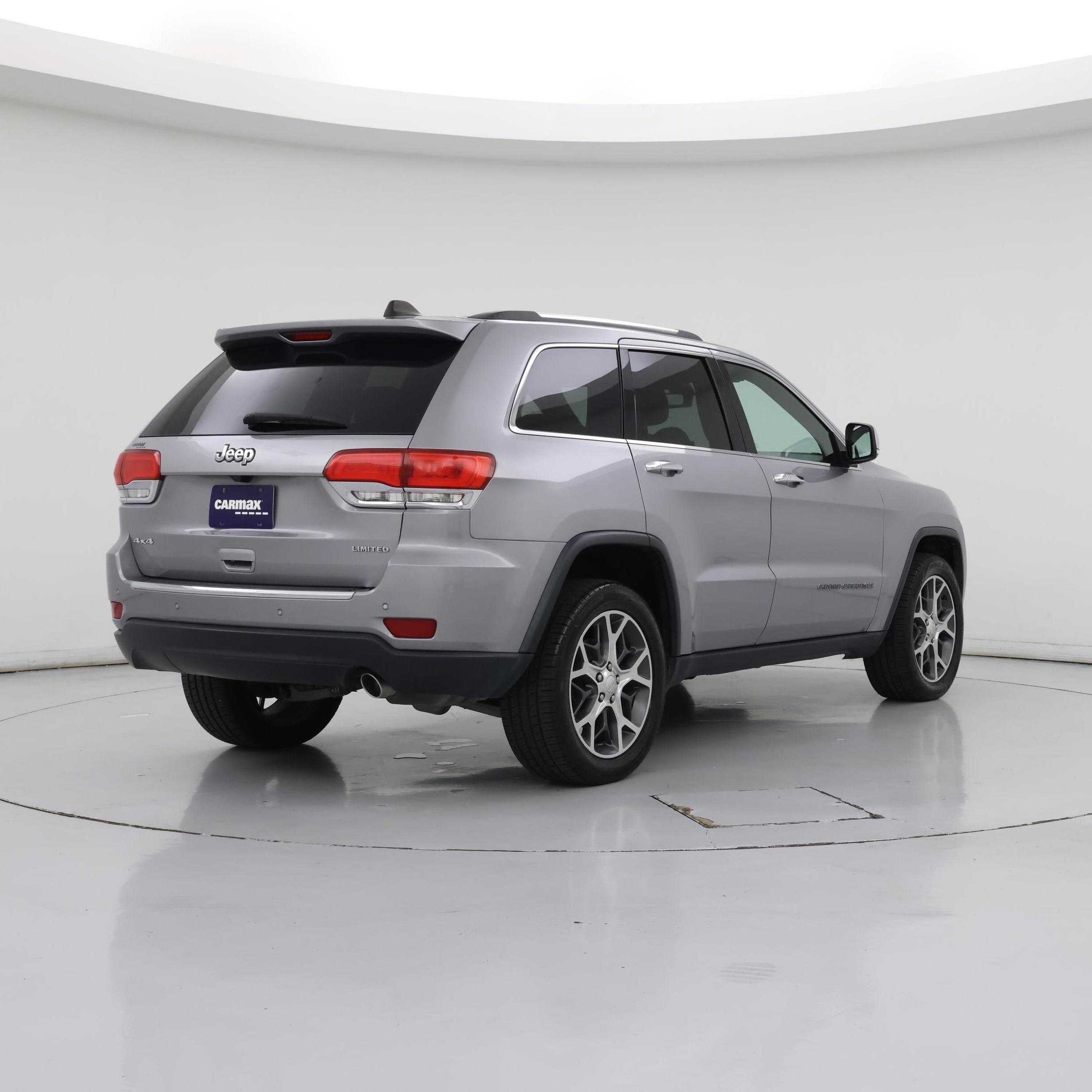 Thumbnail: 2019 Jeep Grand Cherokee - 8