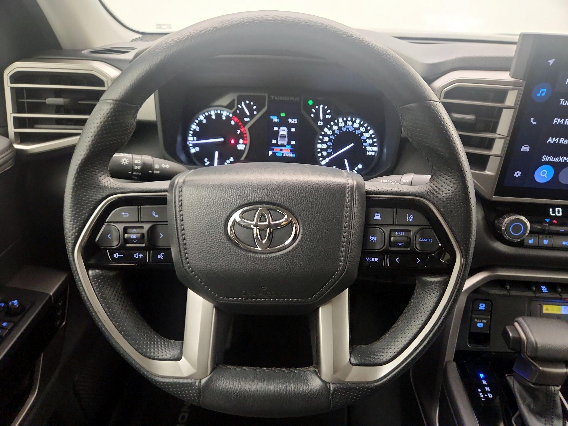 Thumbnail: 2022 Toyota Tundra - 10
