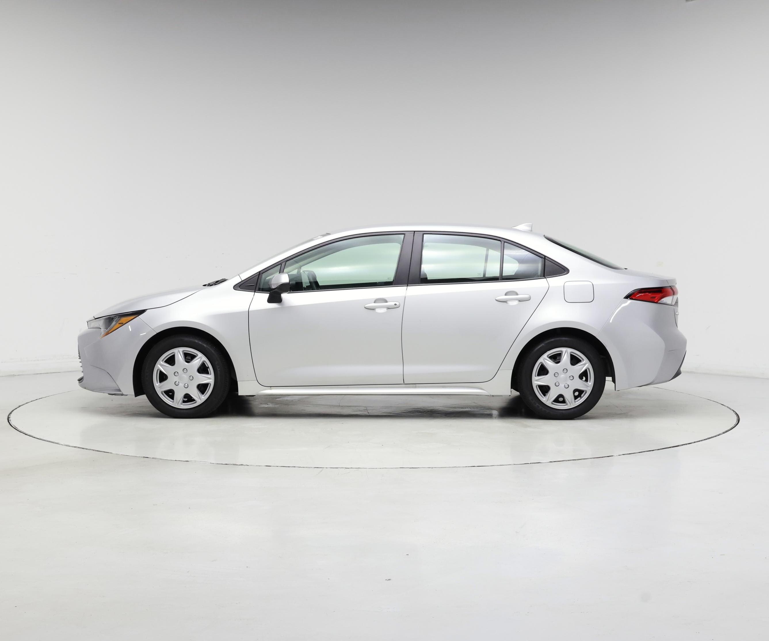 Thumbnail: 2024 Toyota Corolla - 3