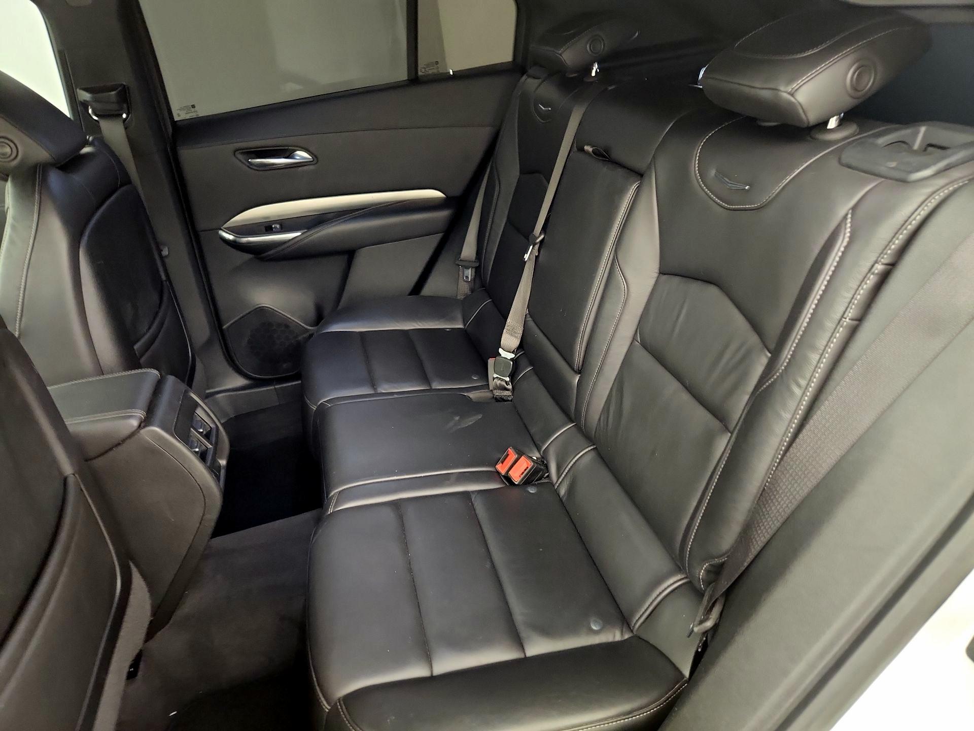 Thumbnail: 2020 Cadillac XT4 - 19