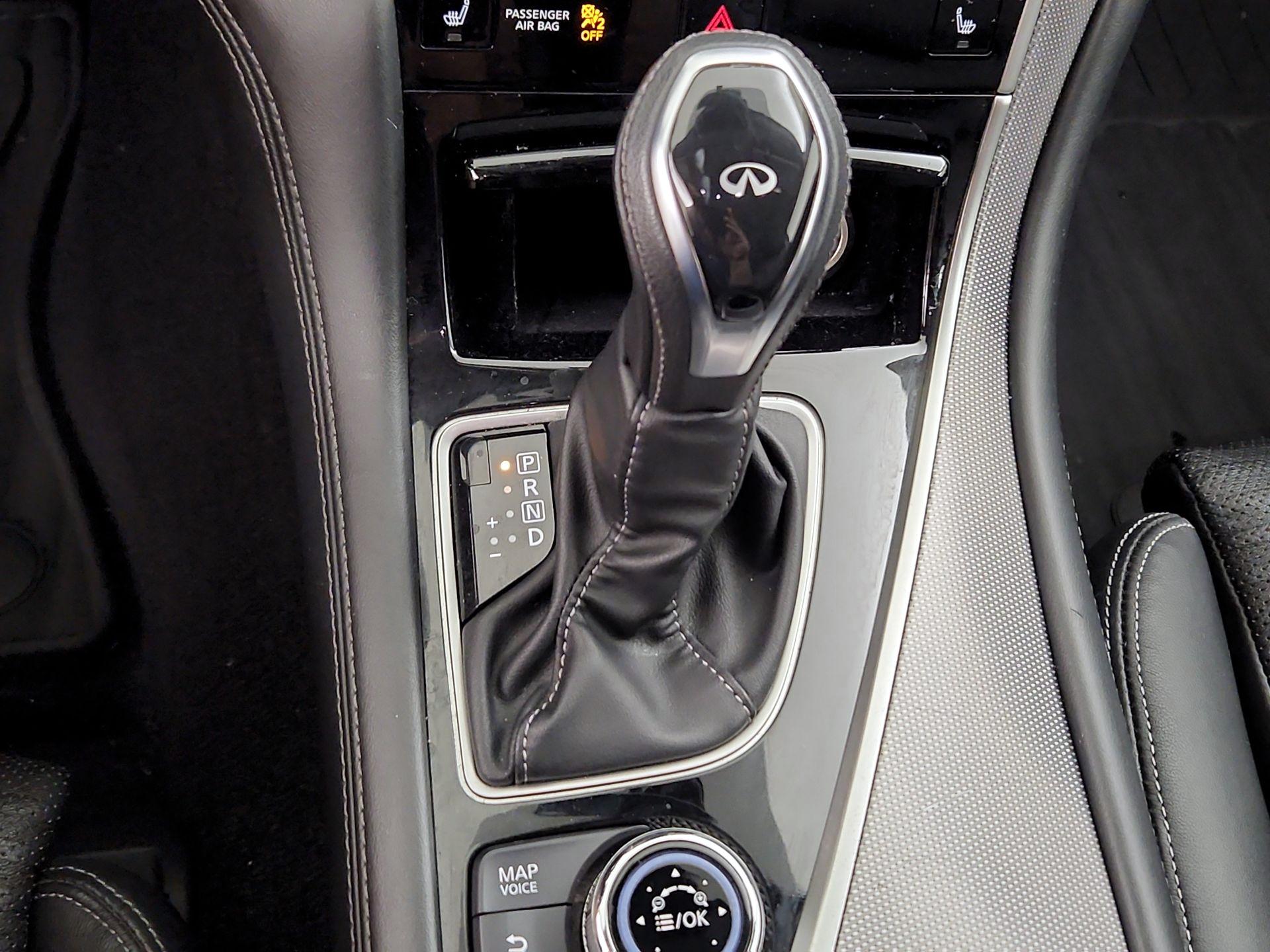 Thumbnail: 2020 INFINITI Q50 - 18