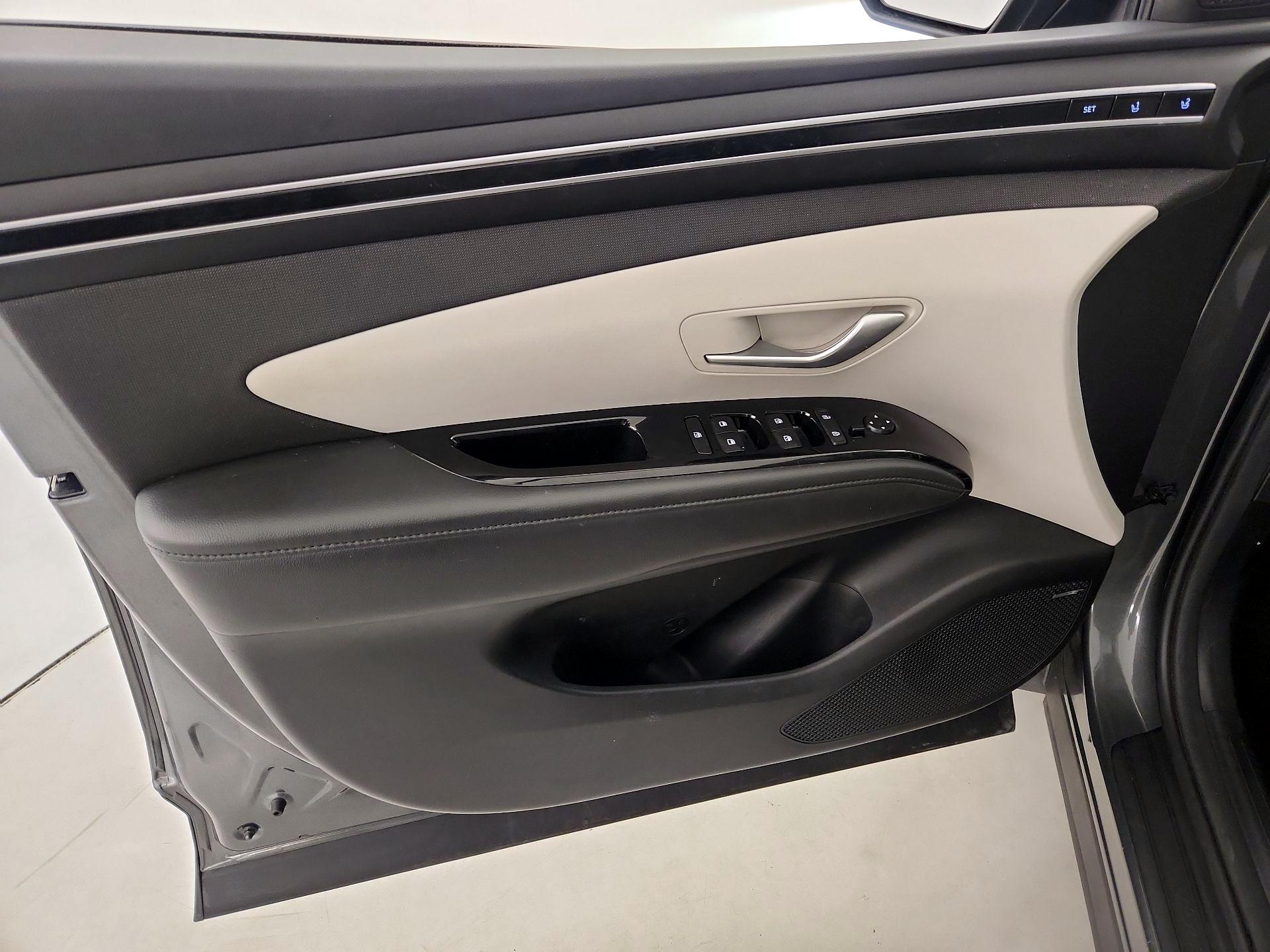 Thumbnail: 2022 Hyundai Tucson - 12