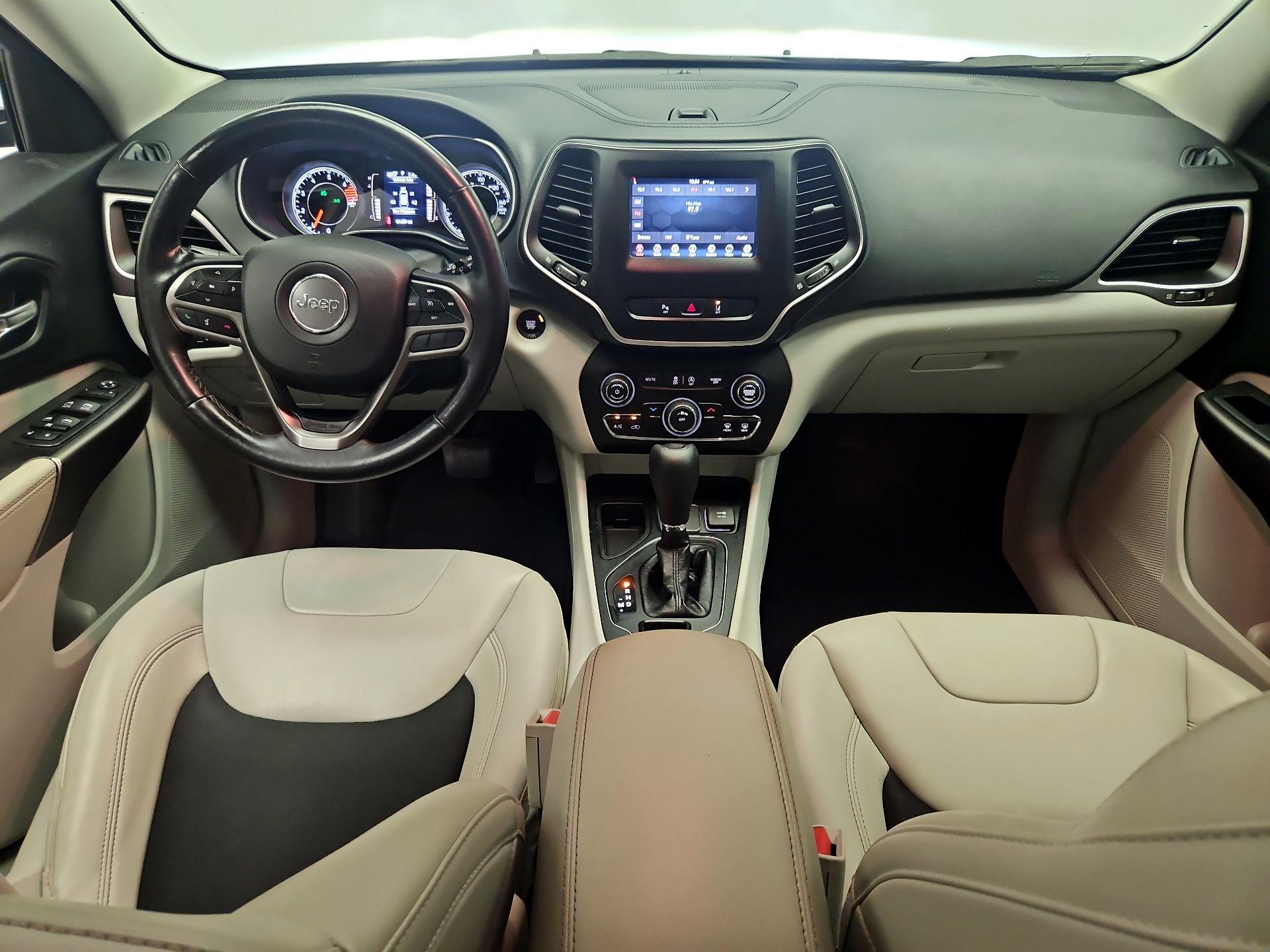 Thumbnail: 2021 Jeep Cherokee - 9