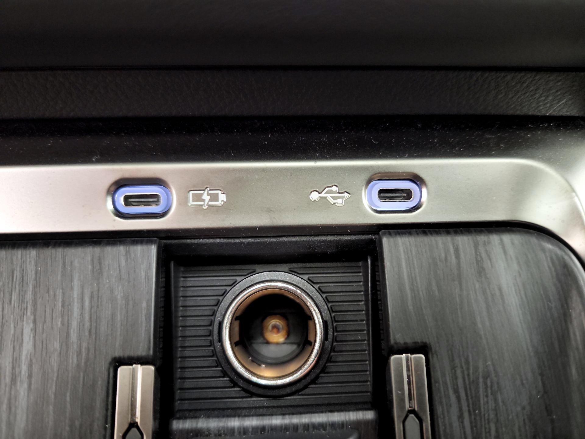 Thumbnail: 2024 Lexus GX - 18