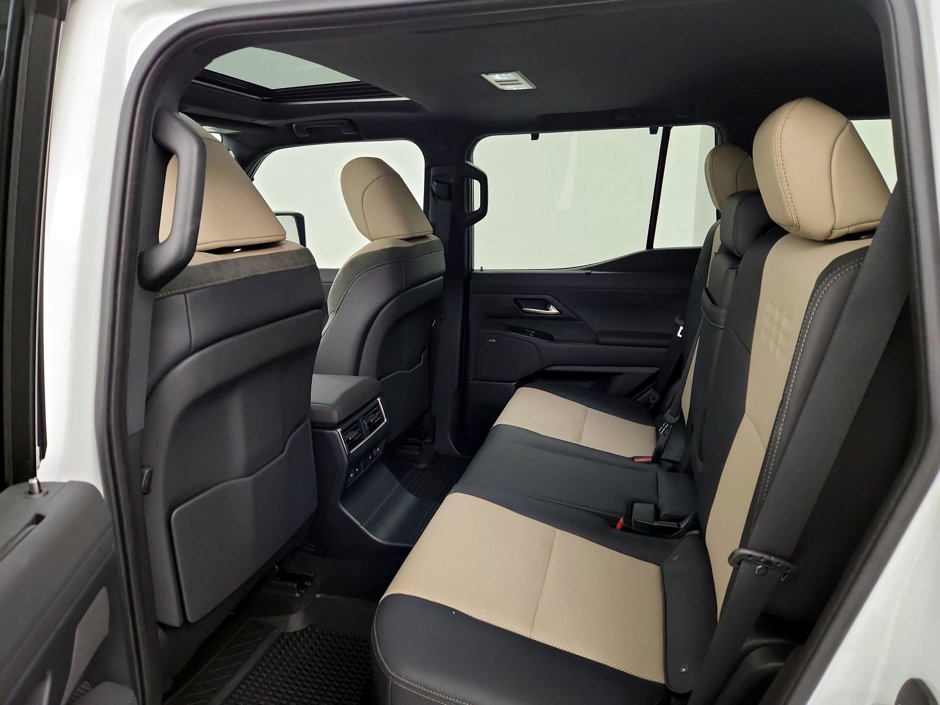 Thumbnail: 2024 Lexus GX - 20