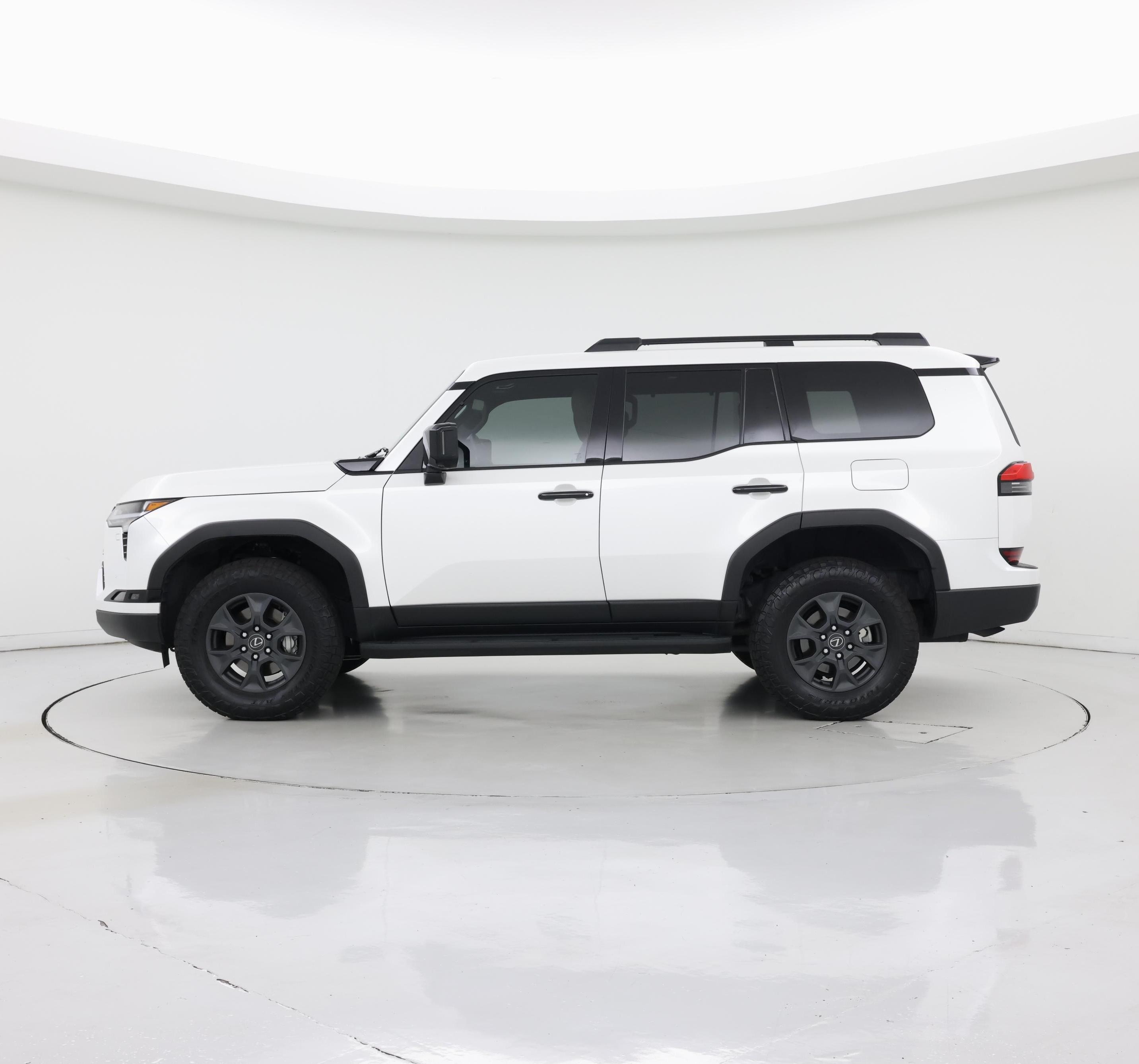 Thumbnail: 2024 Lexus GX - 3
