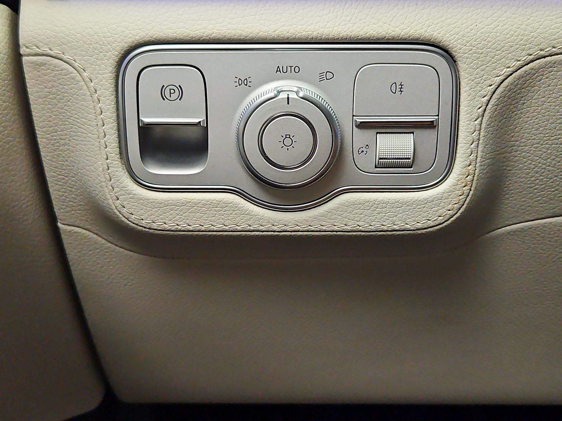 Thumbnail: 2024 Mercedes-Benz GLS - 13