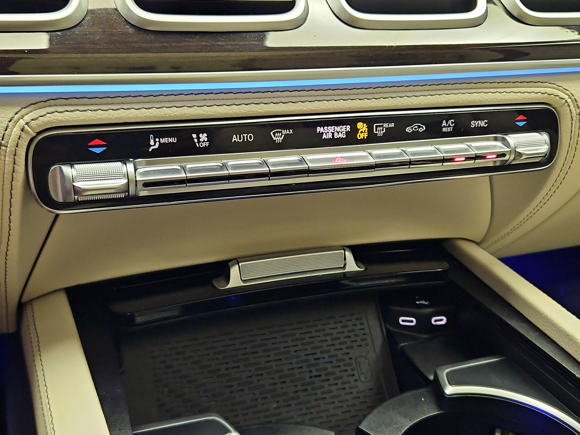Thumbnail: 2024 Mercedes-Benz GLS - 17