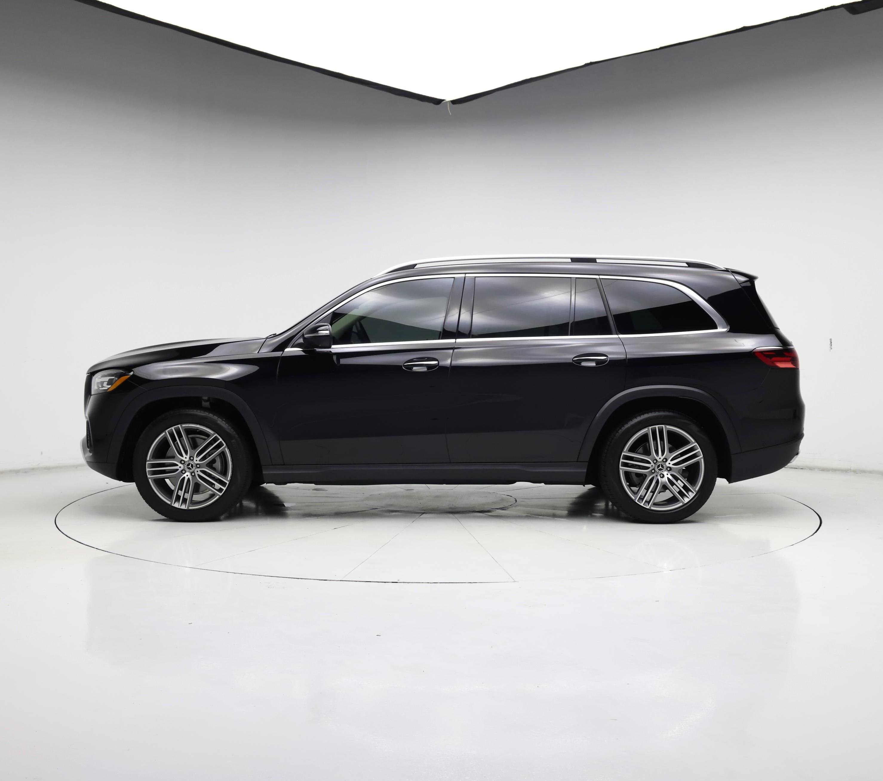 Thumbnail: 2024 Mercedes-Benz GLS - 3