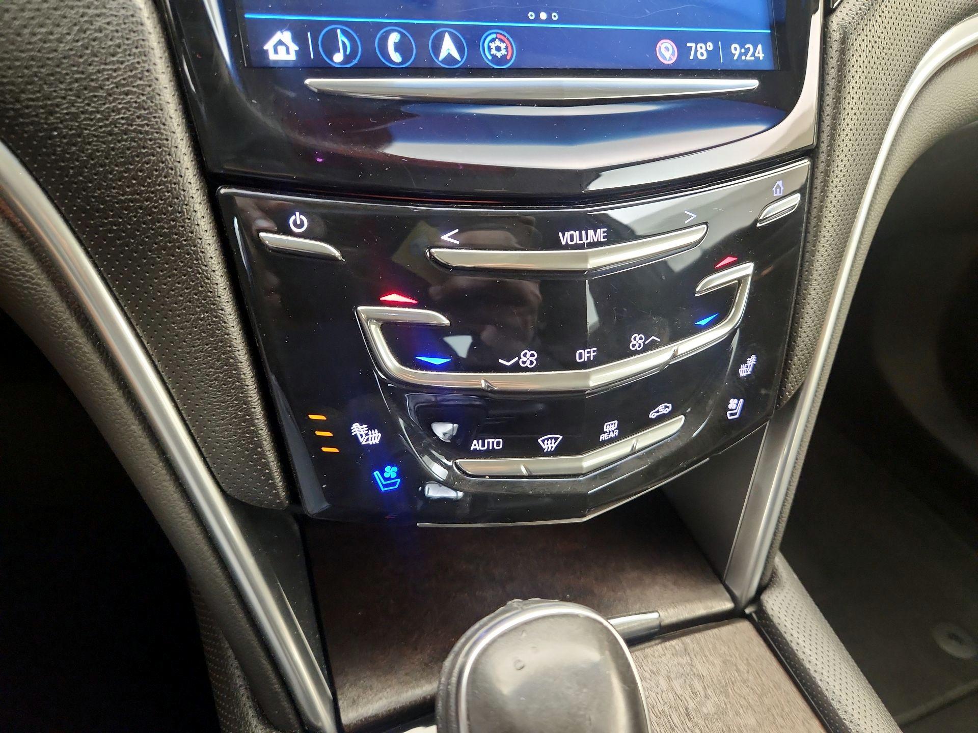 Thumbnail: 2019 Cadillac XTS - 17