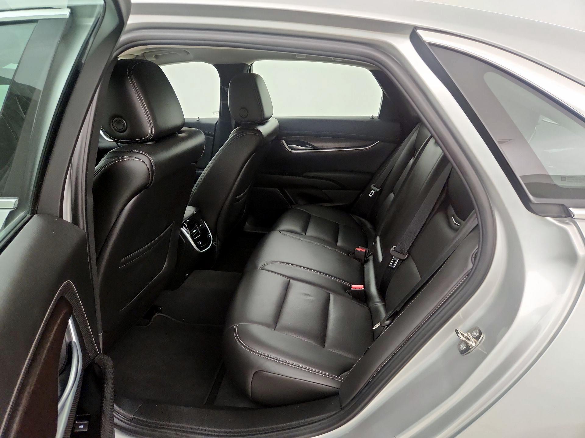 Thumbnail: 2019 Cadillac XTS - 19