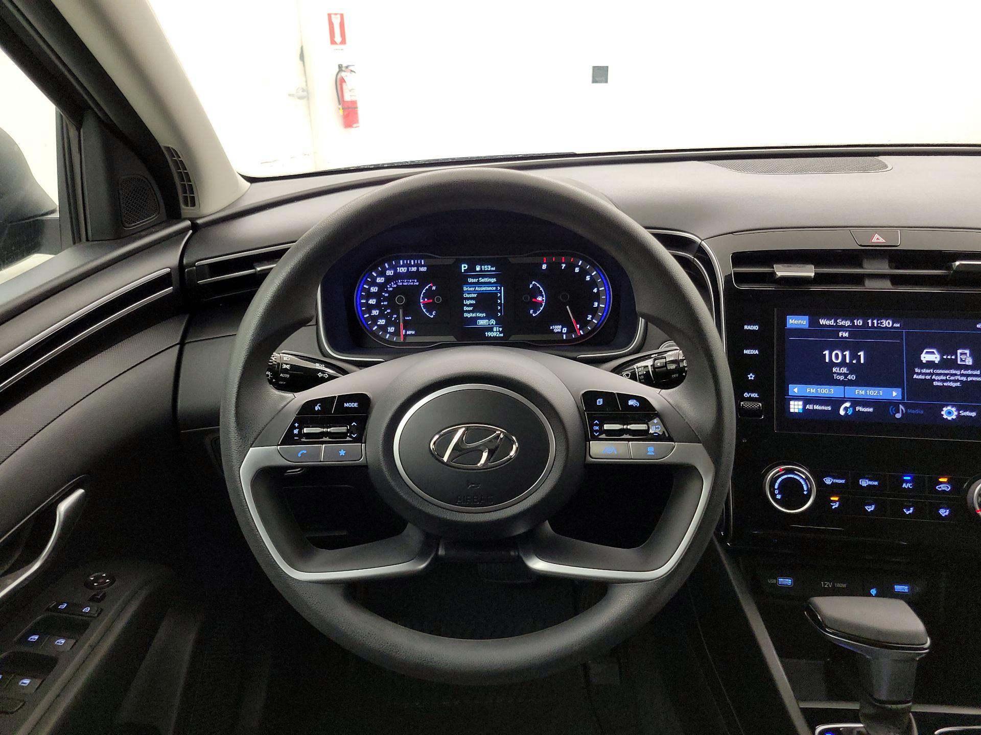 Thumbnail: 2023 Hyundai Tucson - 10