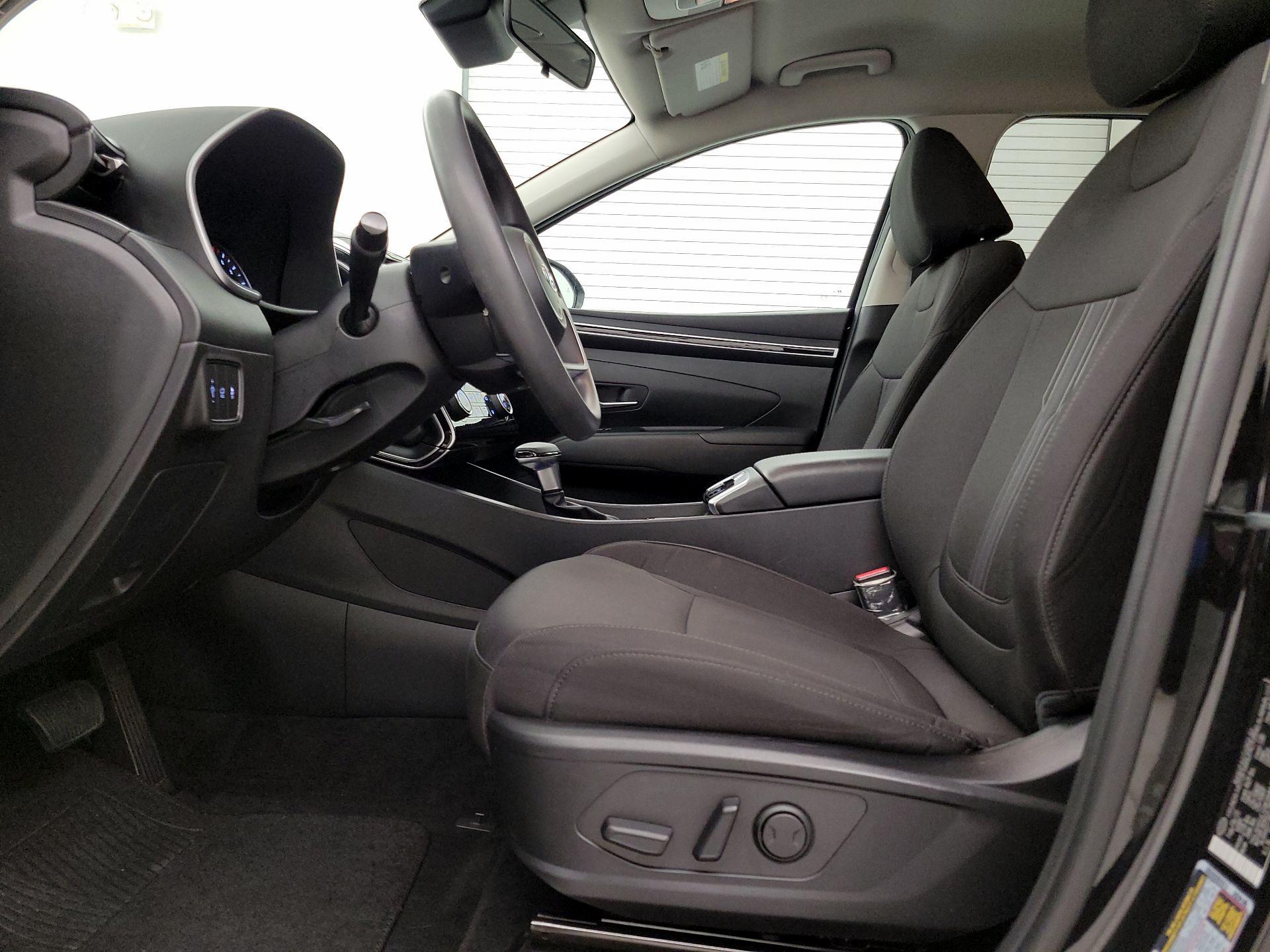 Thumbnail: 2023 Hyundai Tucson - 11