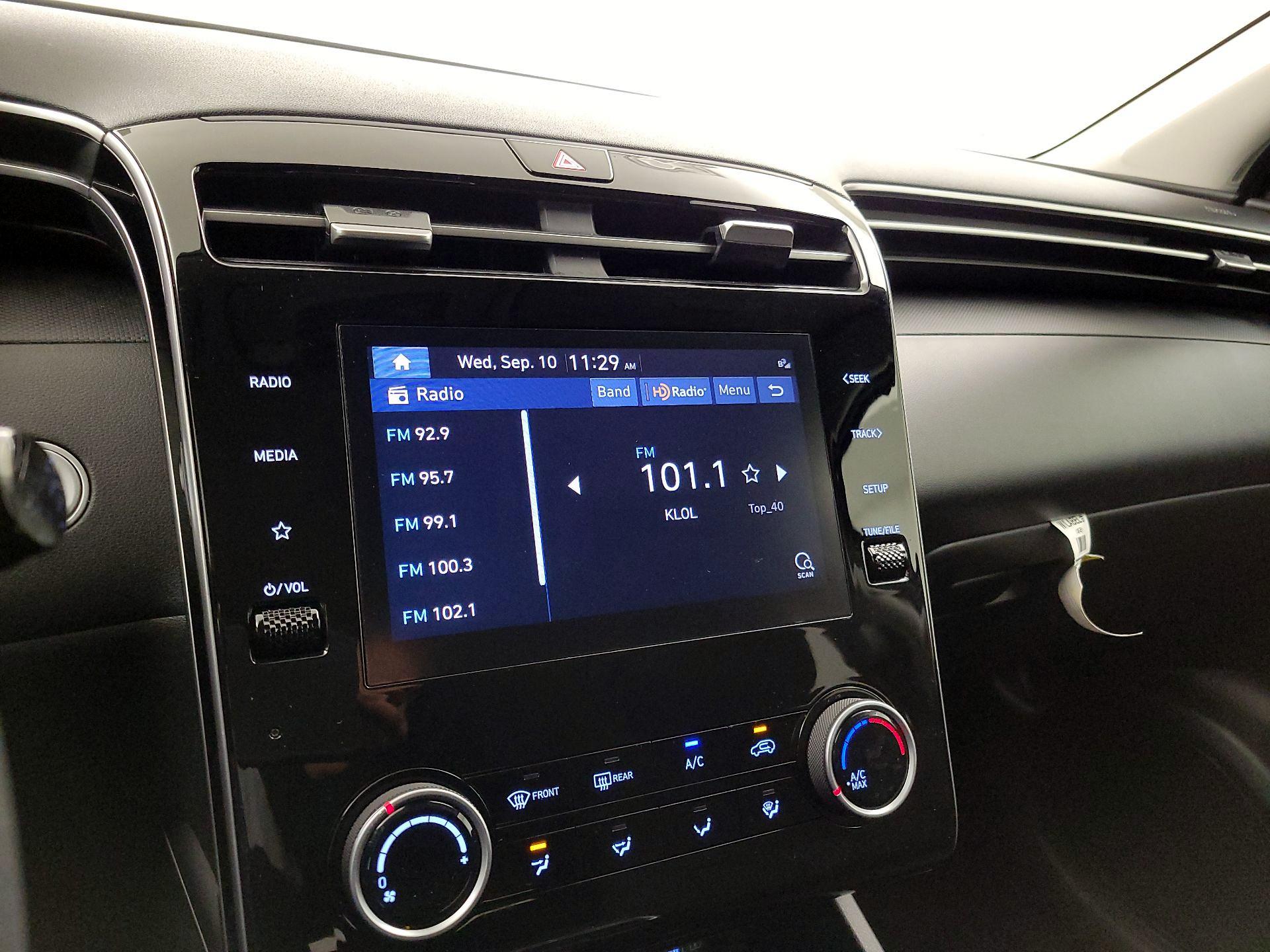 Thumbnail: 2023 Hyundai Tucson - 15