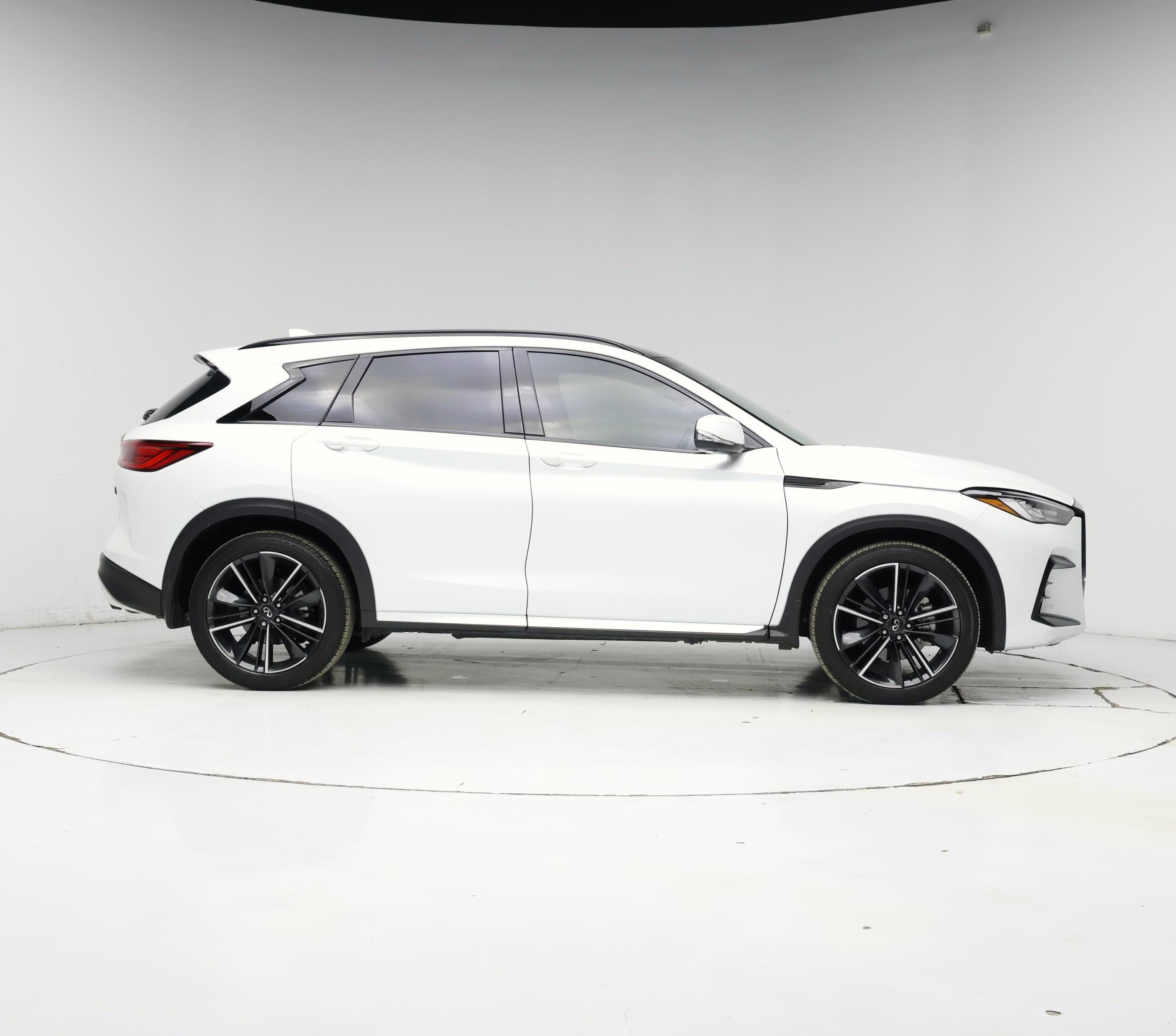 Thumbnail: 2023 INFINITI QX50 - 7