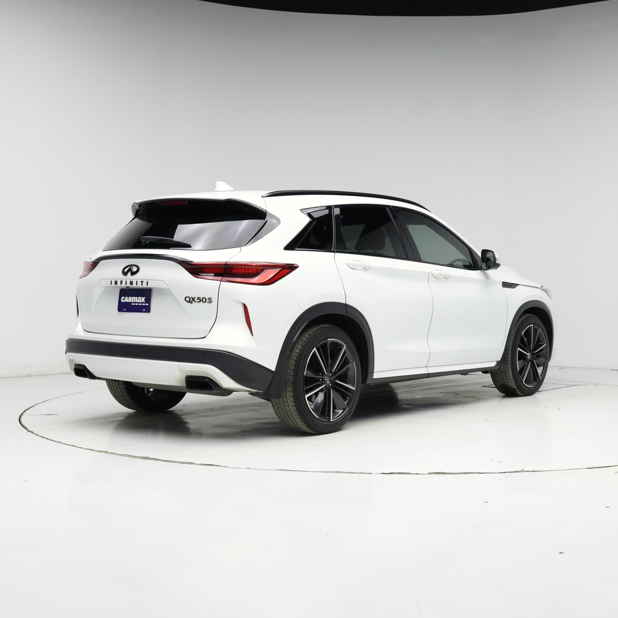 Thumbnail: 2023 INFINITI QX50 - 8