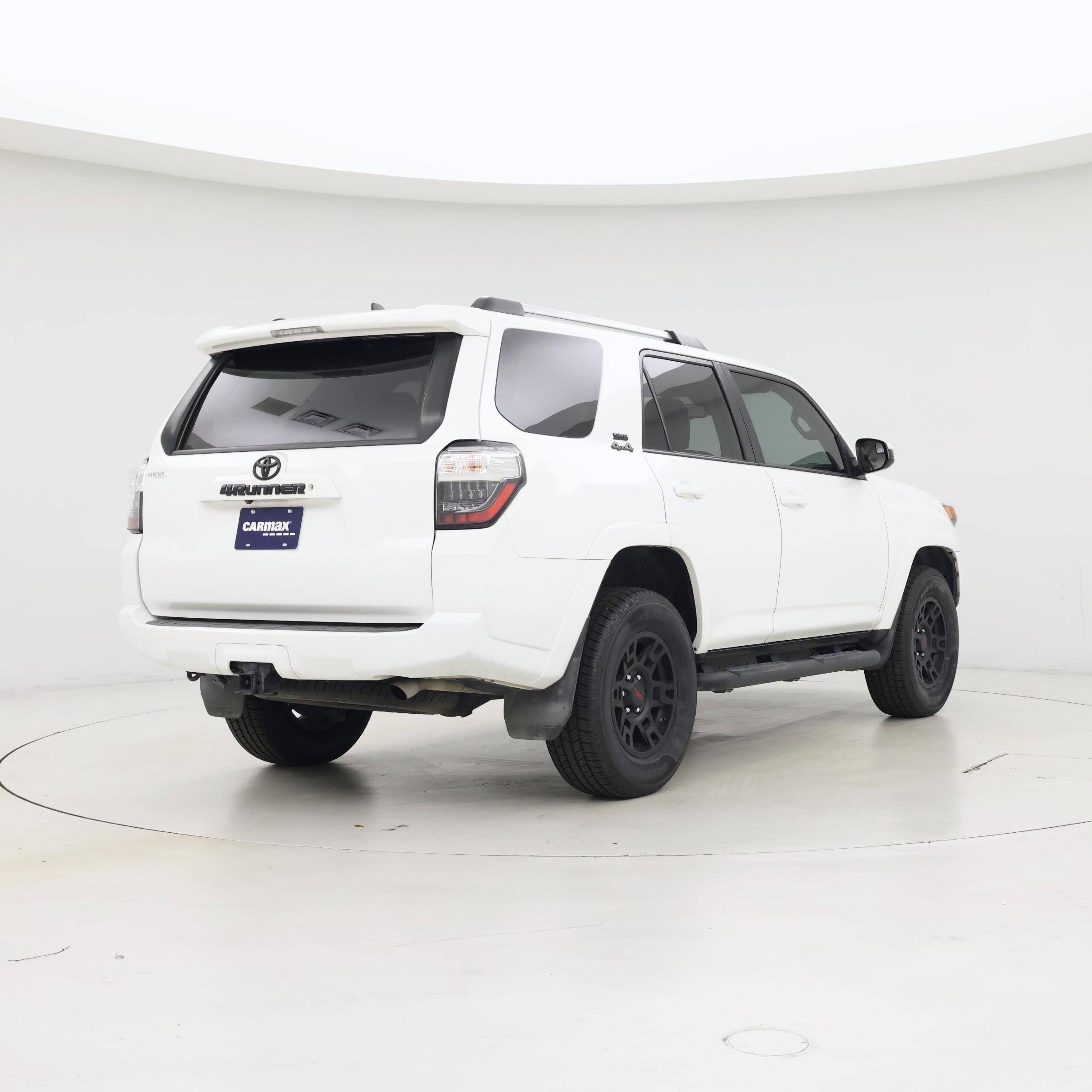 Thumbnail: 2021 Toyota 4Runner - 8