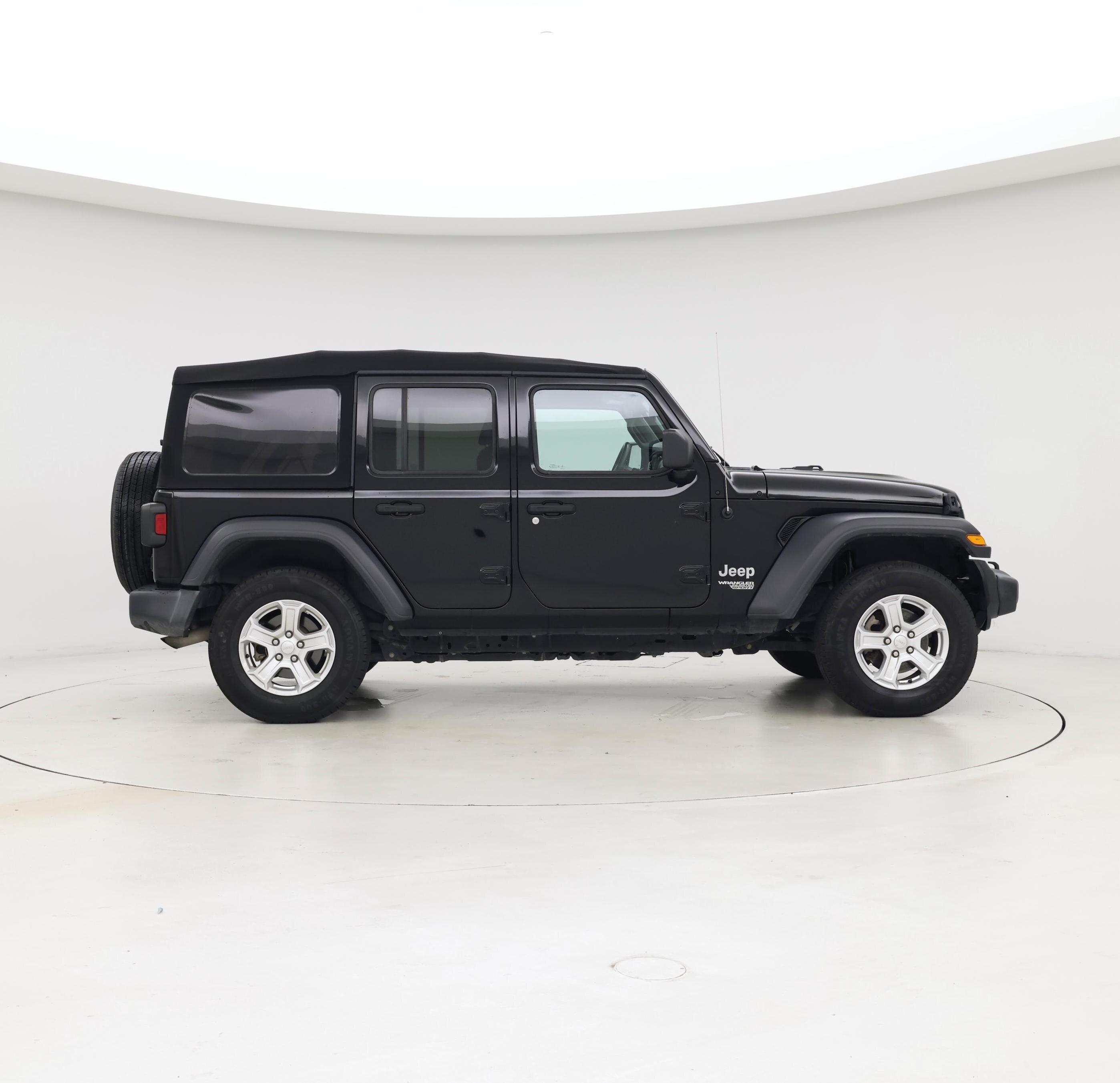 Thumbnail: 2020 Jeep Wrangler - 7