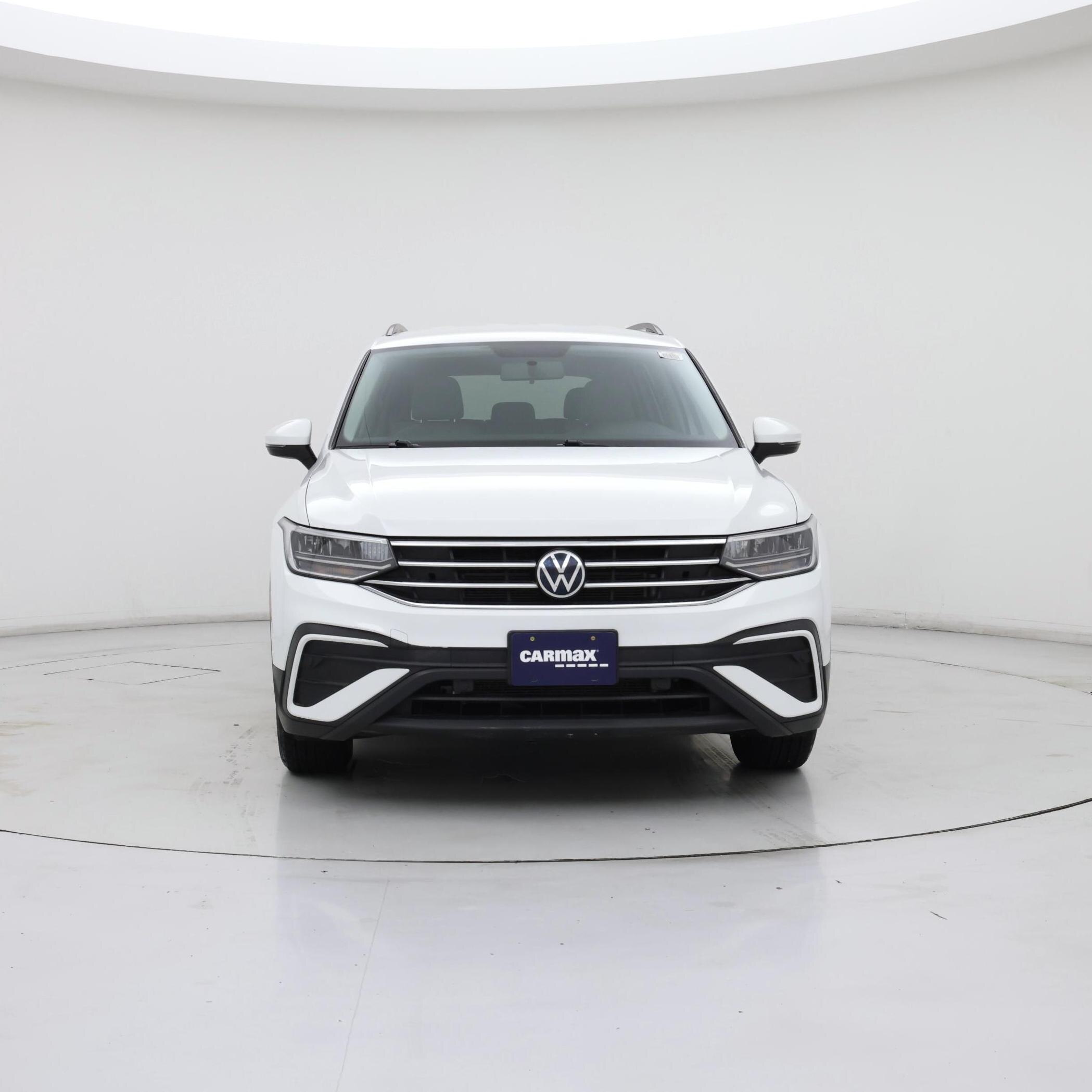 Thumbnail: 2022 Volkswagen Tiguan - 5