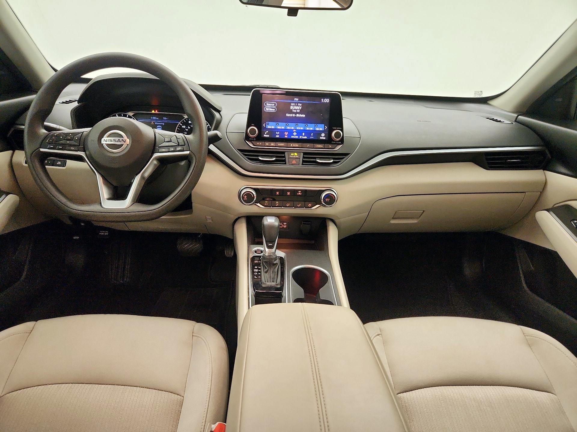 Thumbnail: 2022 Nissan Altima - 9