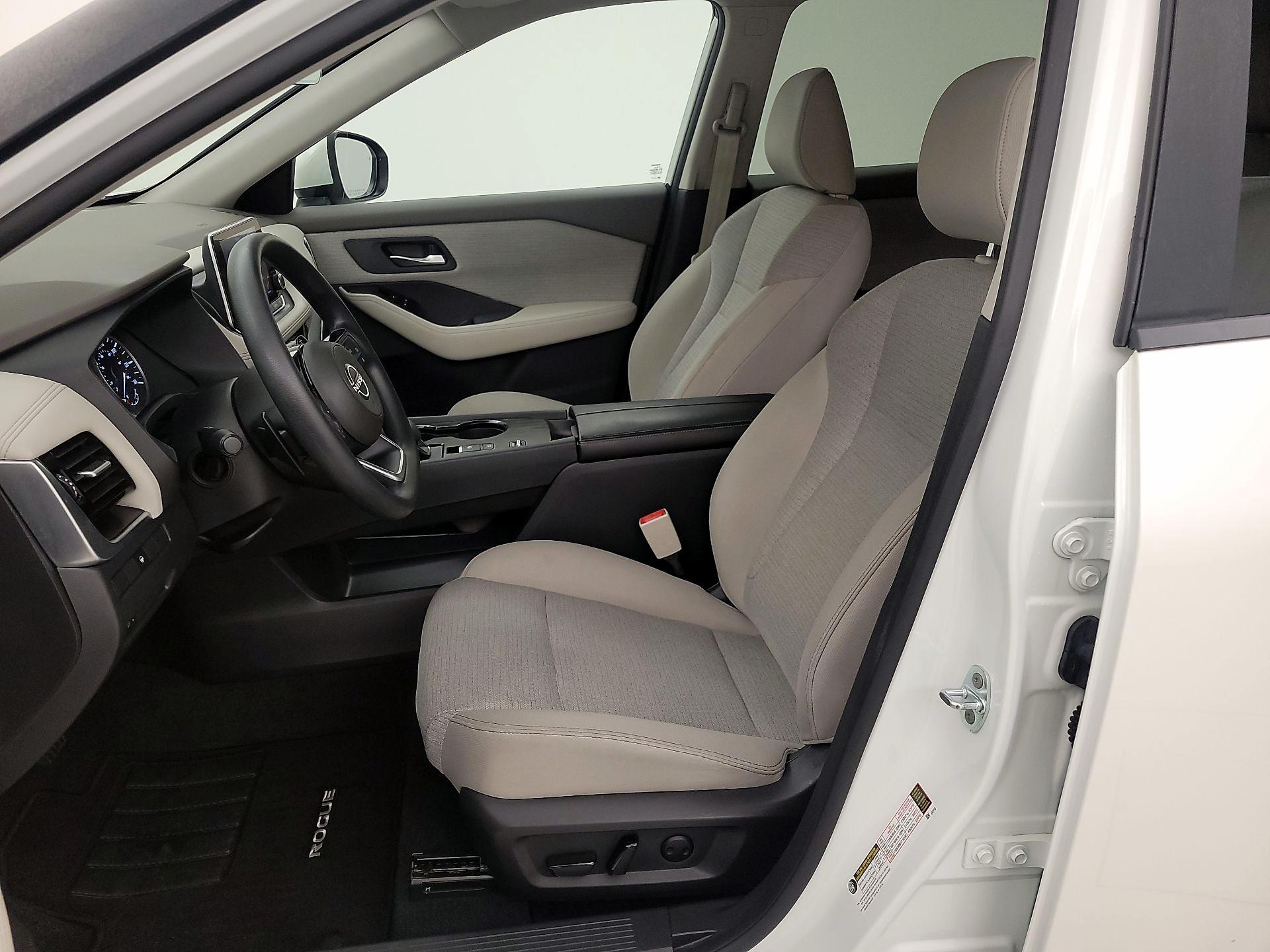 Thumbnail: 2022 Nissan Rogue - 11