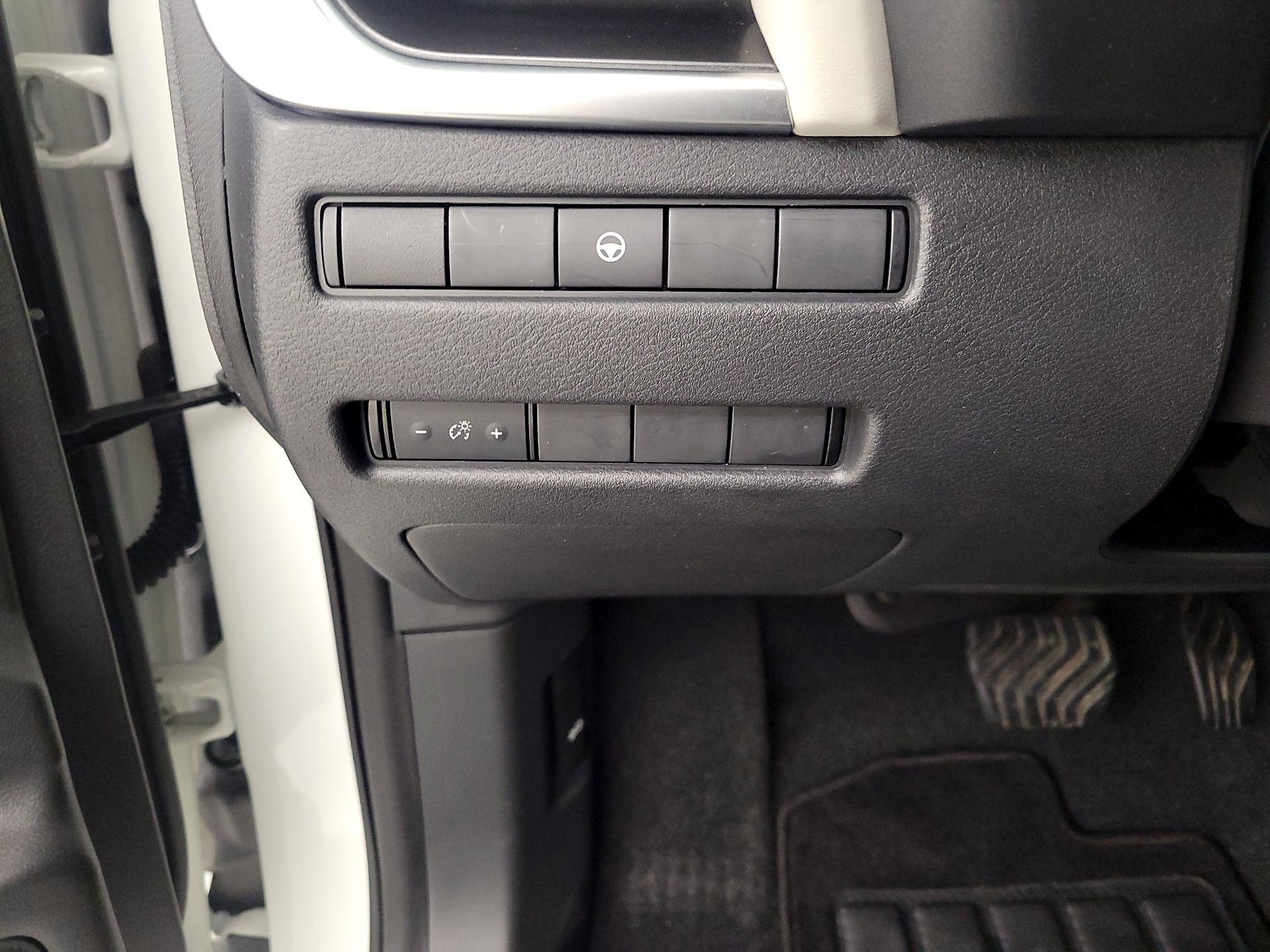 Thumbnail: 2022 Nissan Rogue - 13