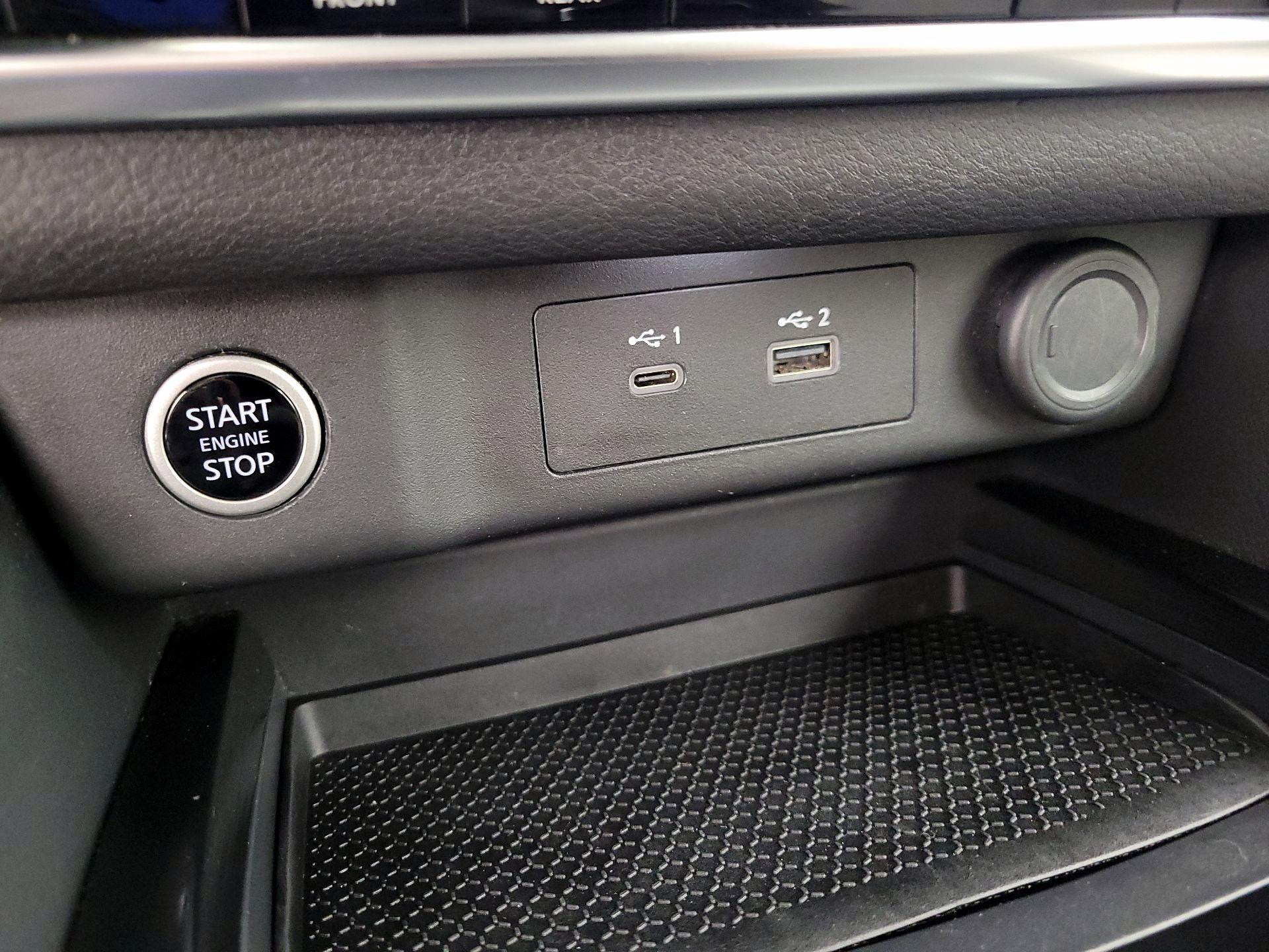 Thumbnail: 2022 Nissan Rogue - 18