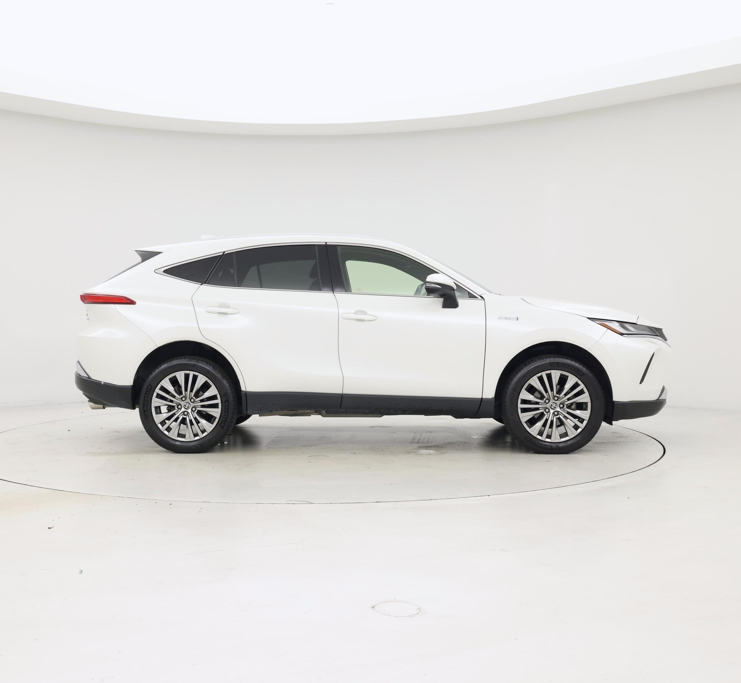 Thumbnail: 2021 Toyota Venza - 7