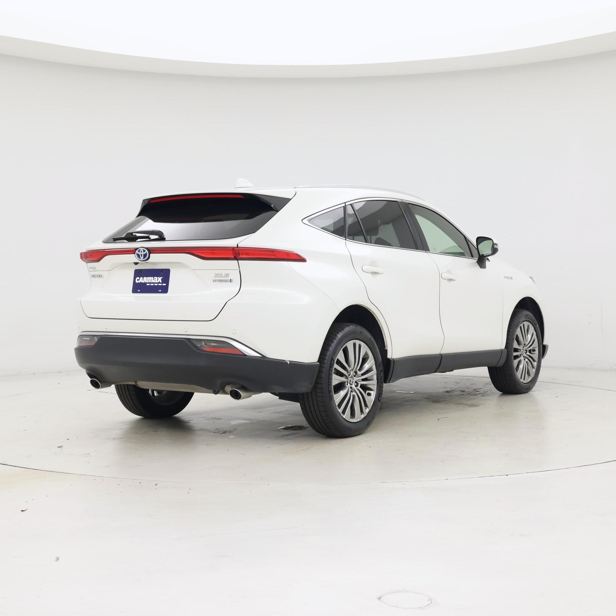Thumbnail: 2021 Toyota Venza - 8