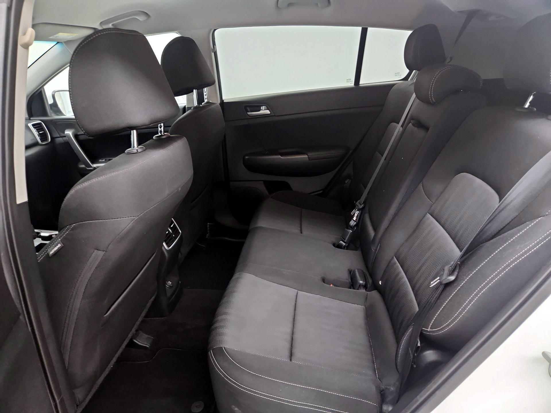 Thumbnail: 2020 Kia Sportage - 19
