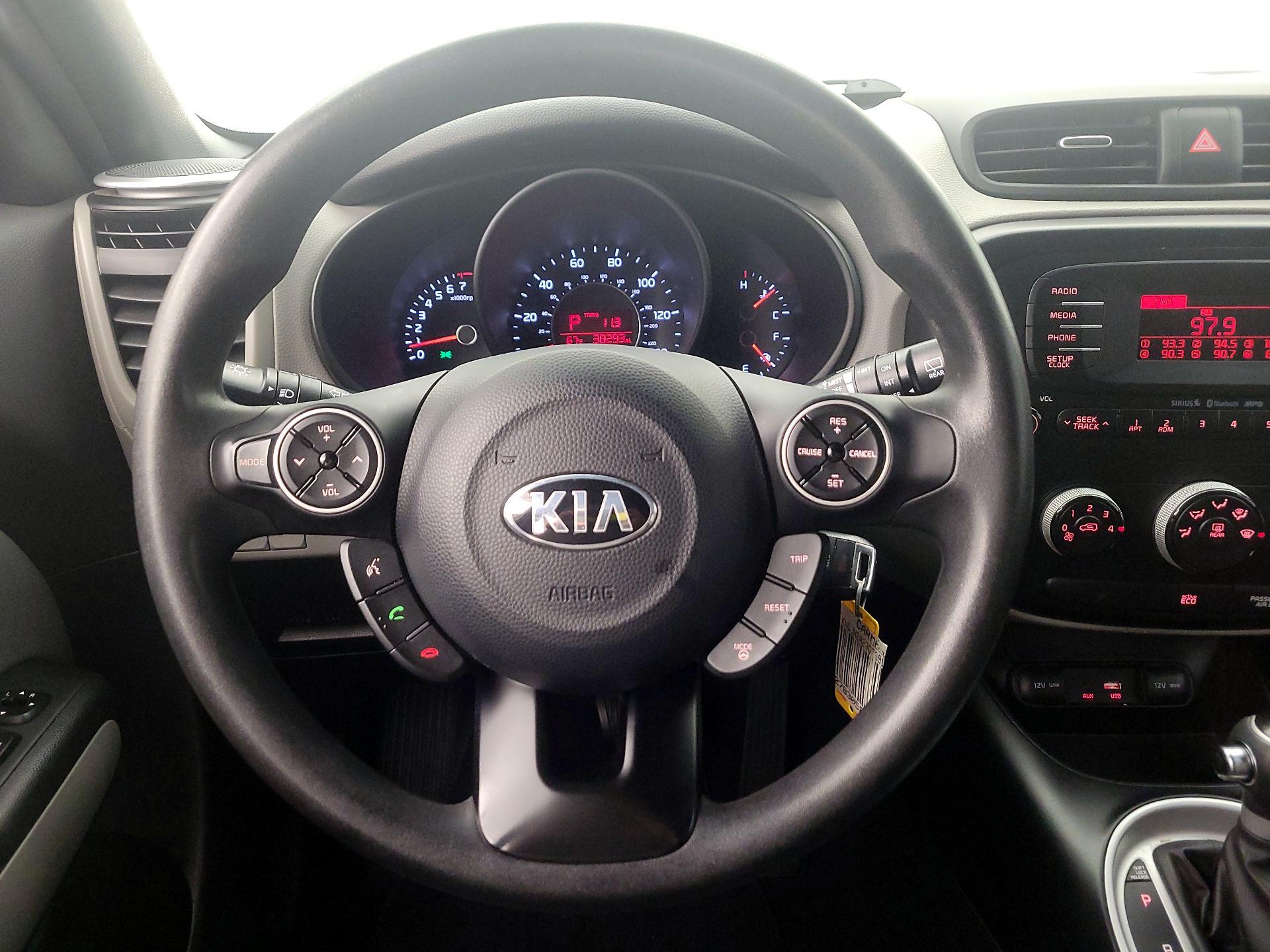 Thumbnail: 2016 Kia Soul - 10