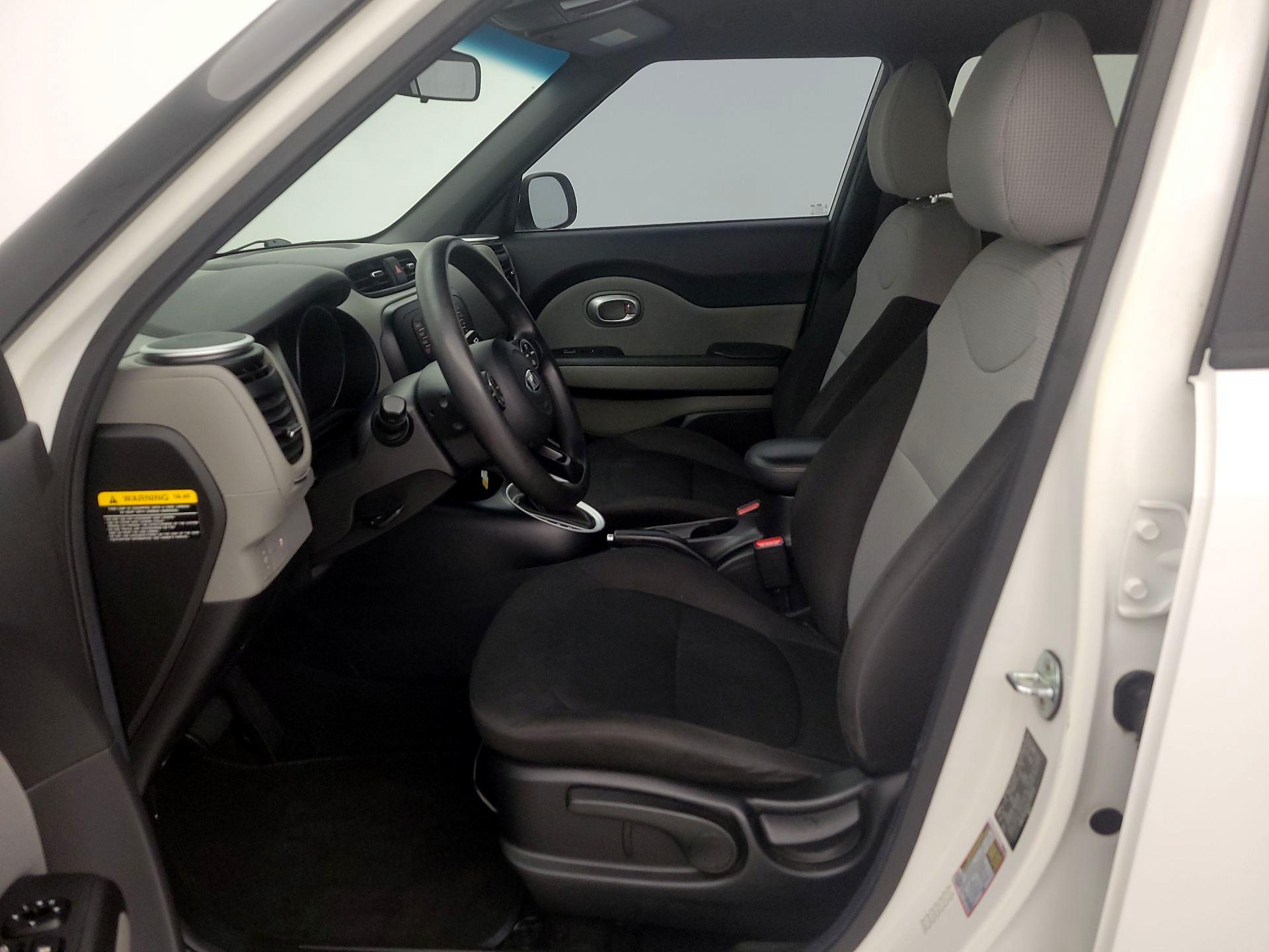 Thumbnail: 2016 Kia Soul - 11