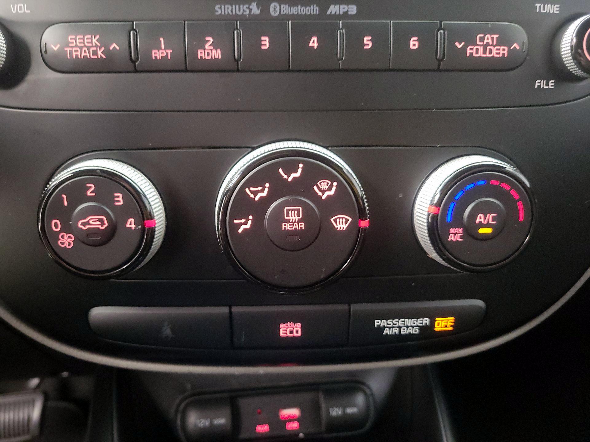 Thumbnail: 2016 Kia Soul - 15