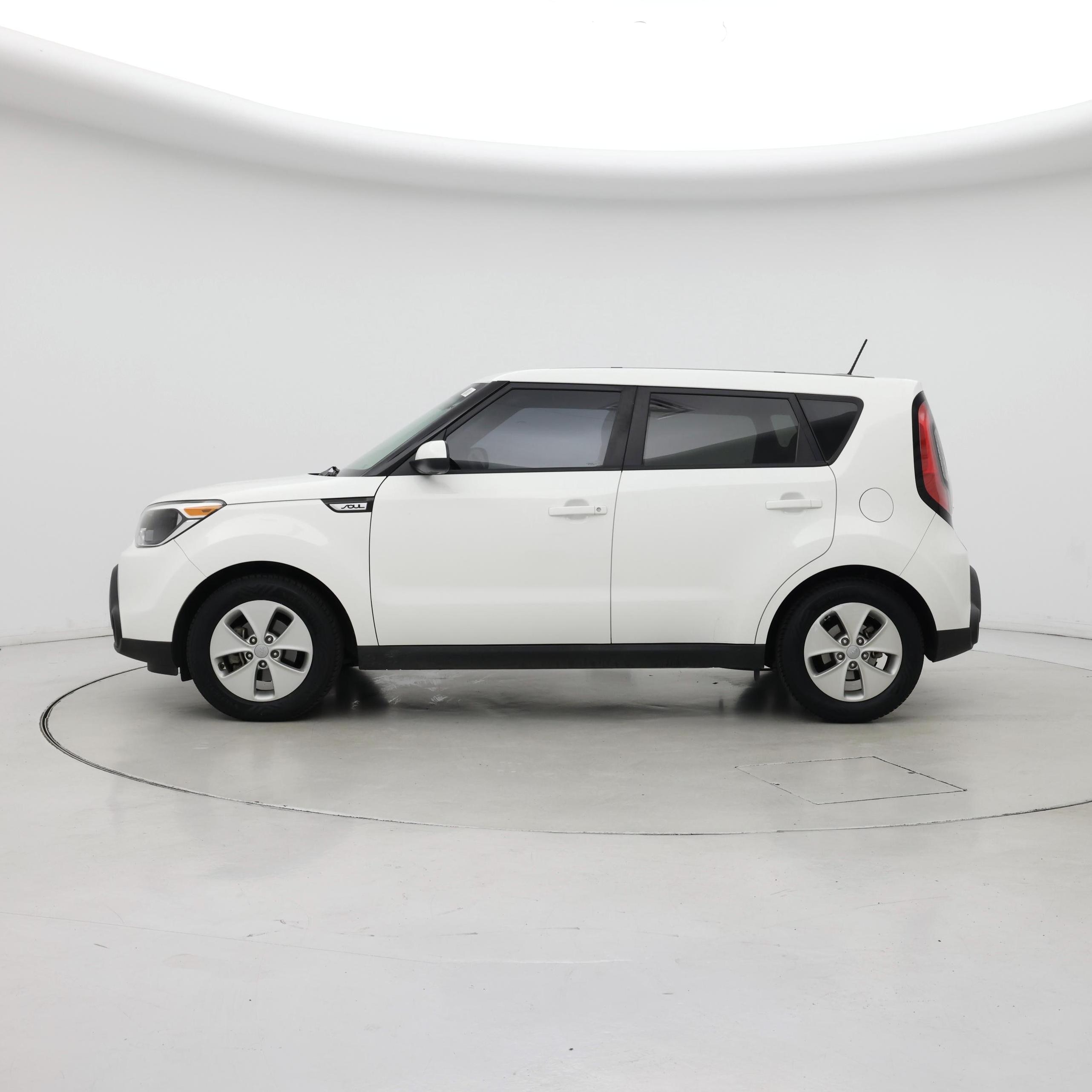 Thumbnail: 2016 Kia Soul - 3