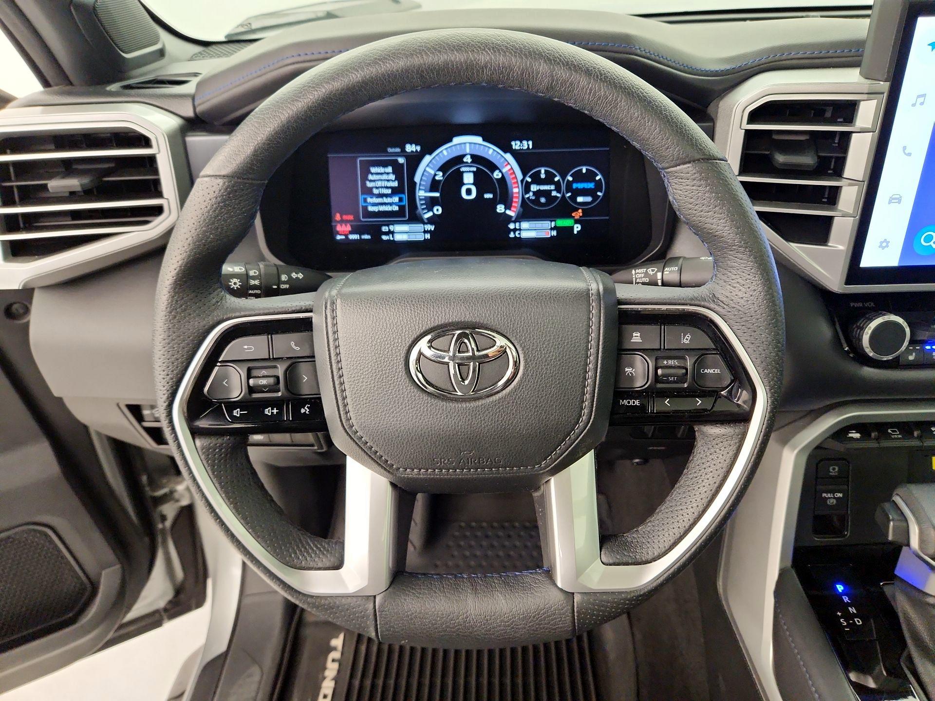 Thumbnail: 2023 Toyota Tundra - 10