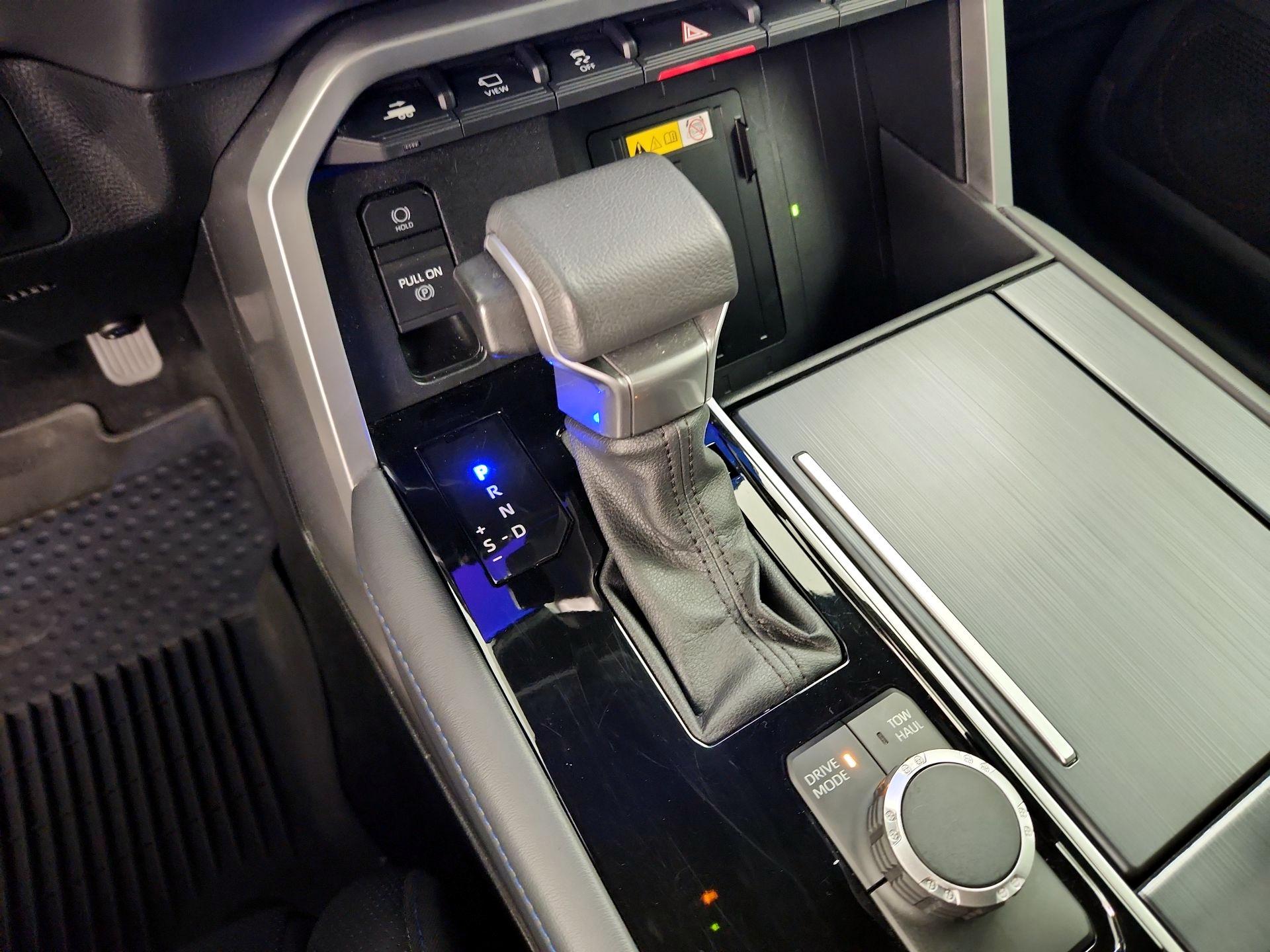Thumbnail: 2023 Toyota Tundra - 18
