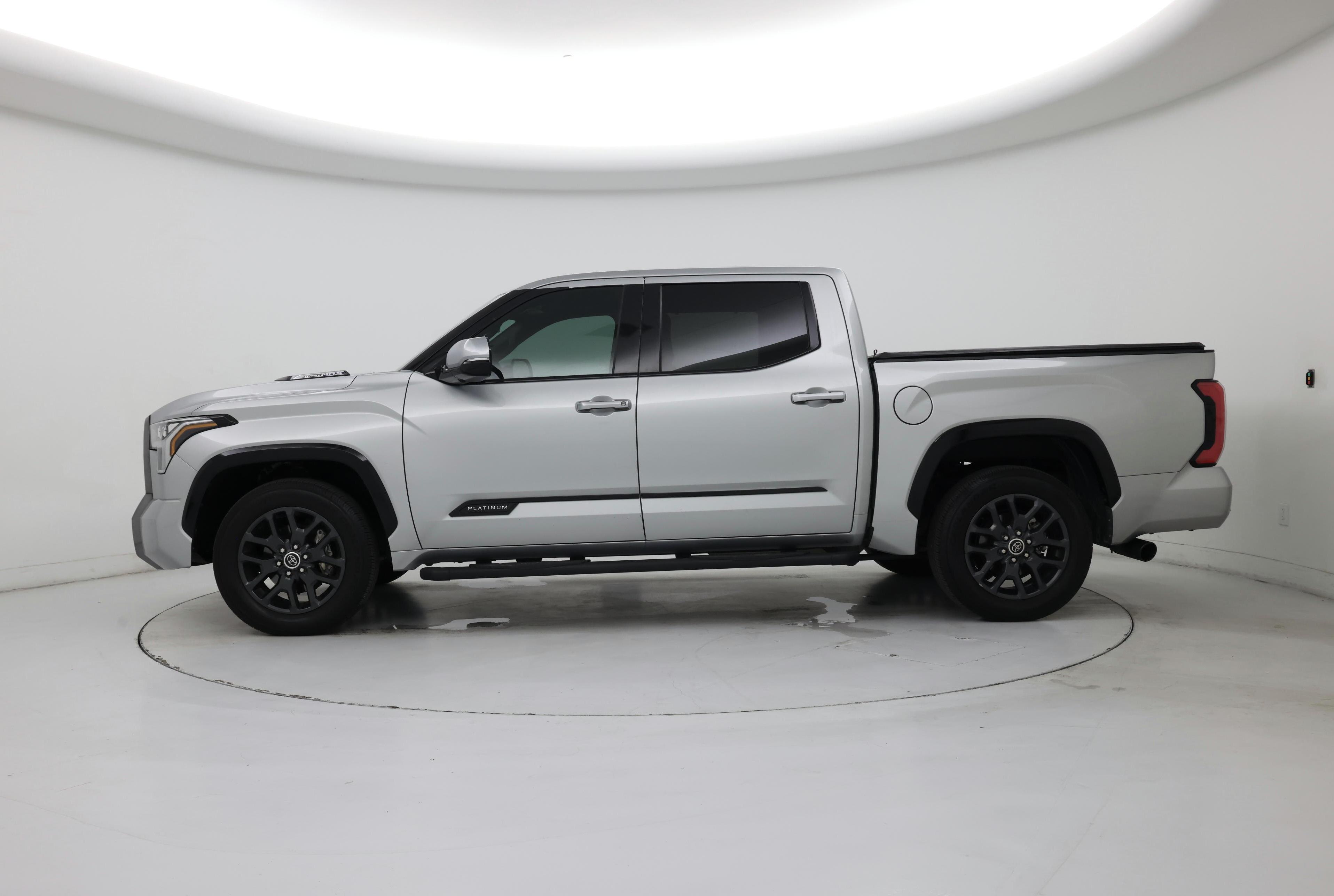Thumbnail: 2023 Toyota Tundra - 3