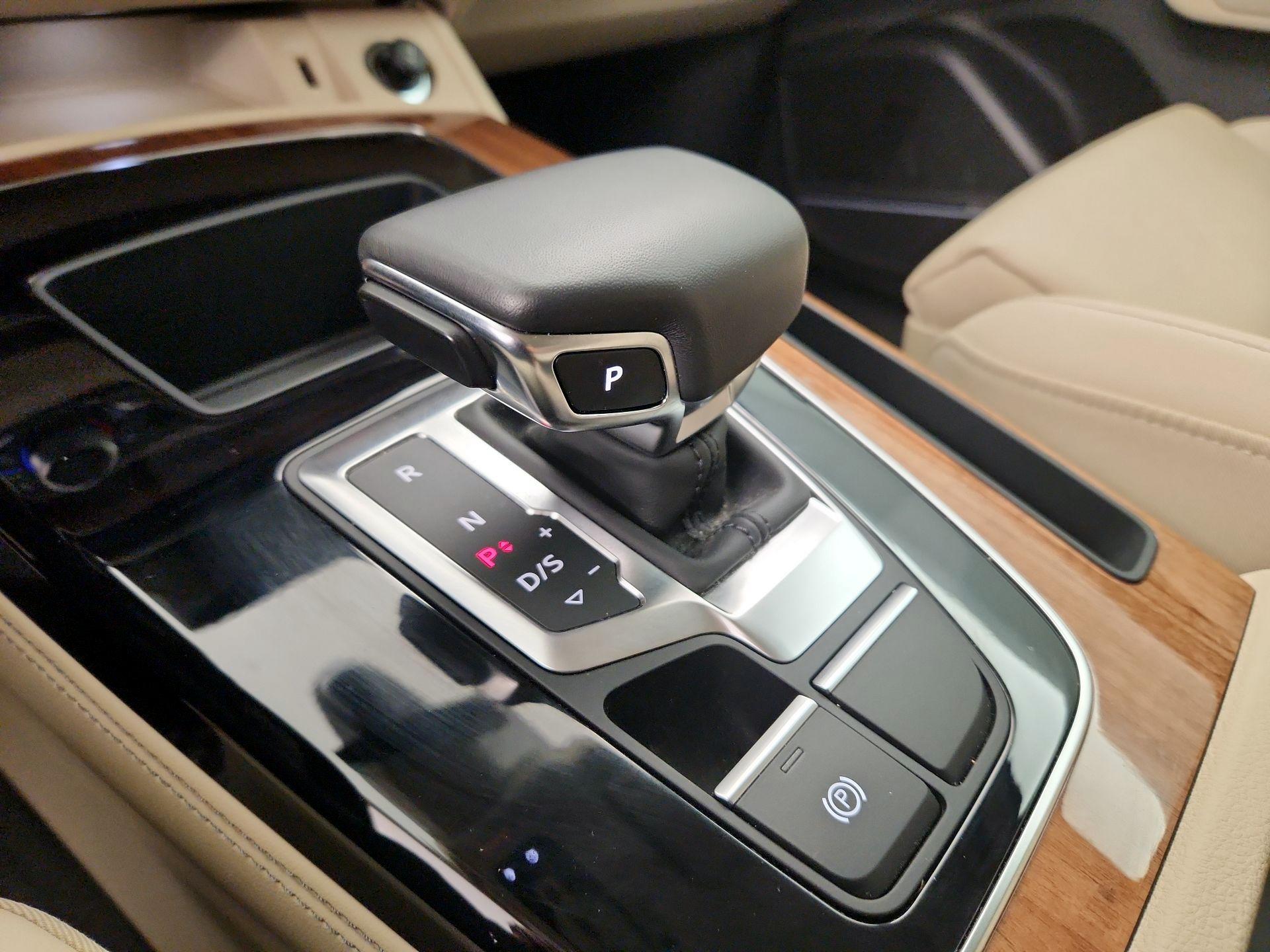 Thumbnail: 2023 Audi Q5 - 18
