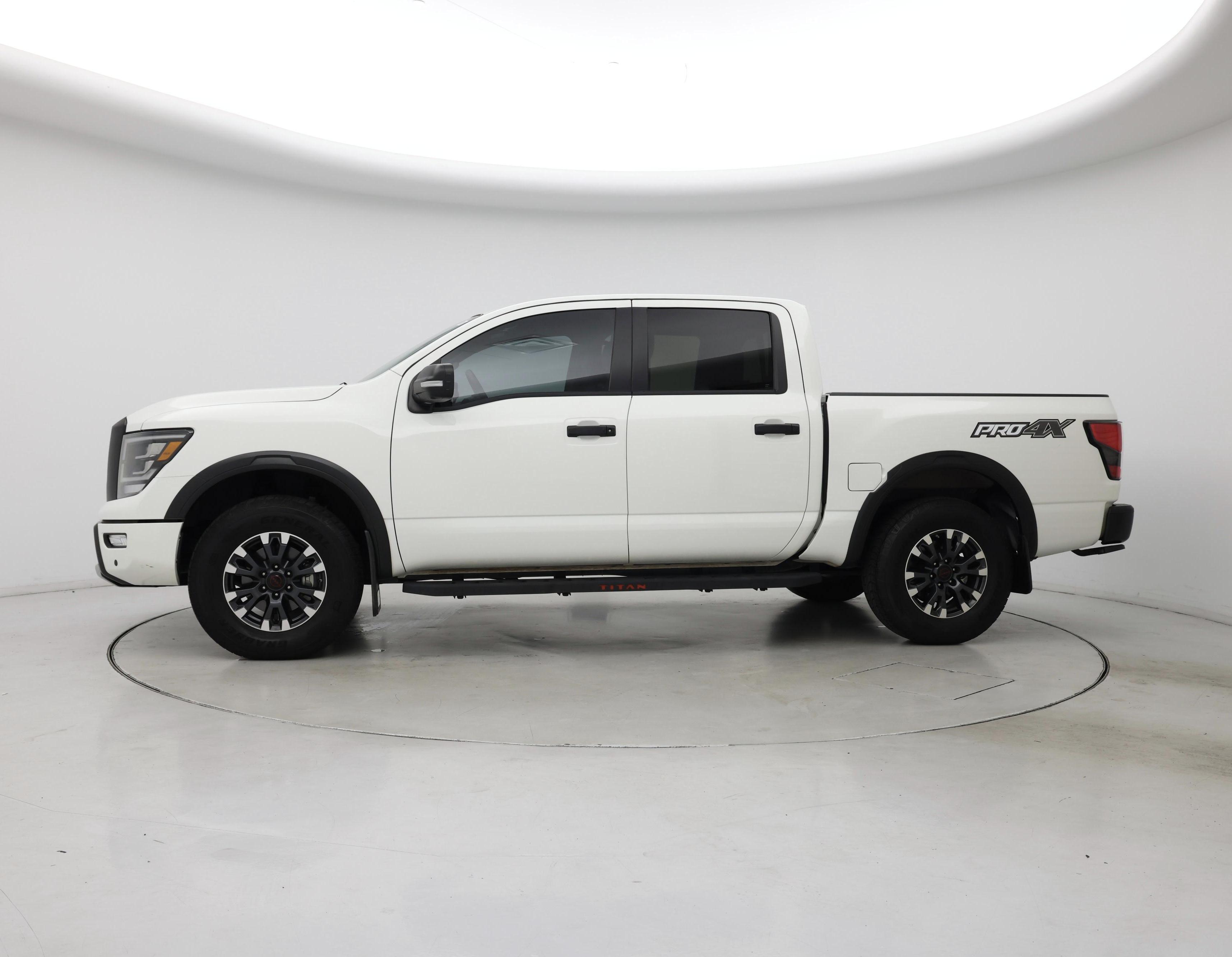 Thumbnail: 2023 Nissan Titan - 3