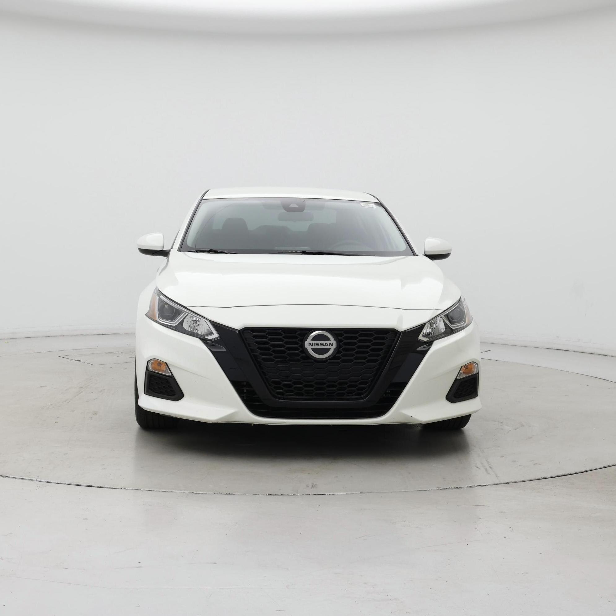 Thumbnail: 2020 Nissan Altima - 5