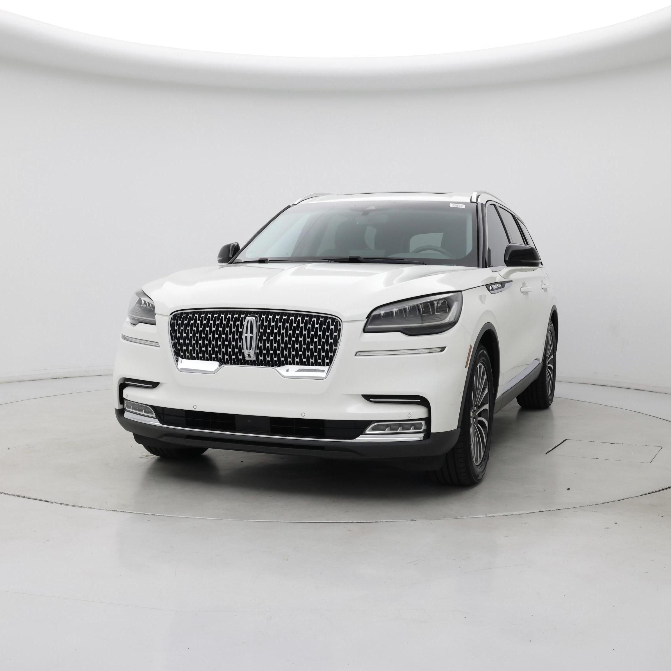 Thumbnail: 2020 Lincoln Aviator - 4