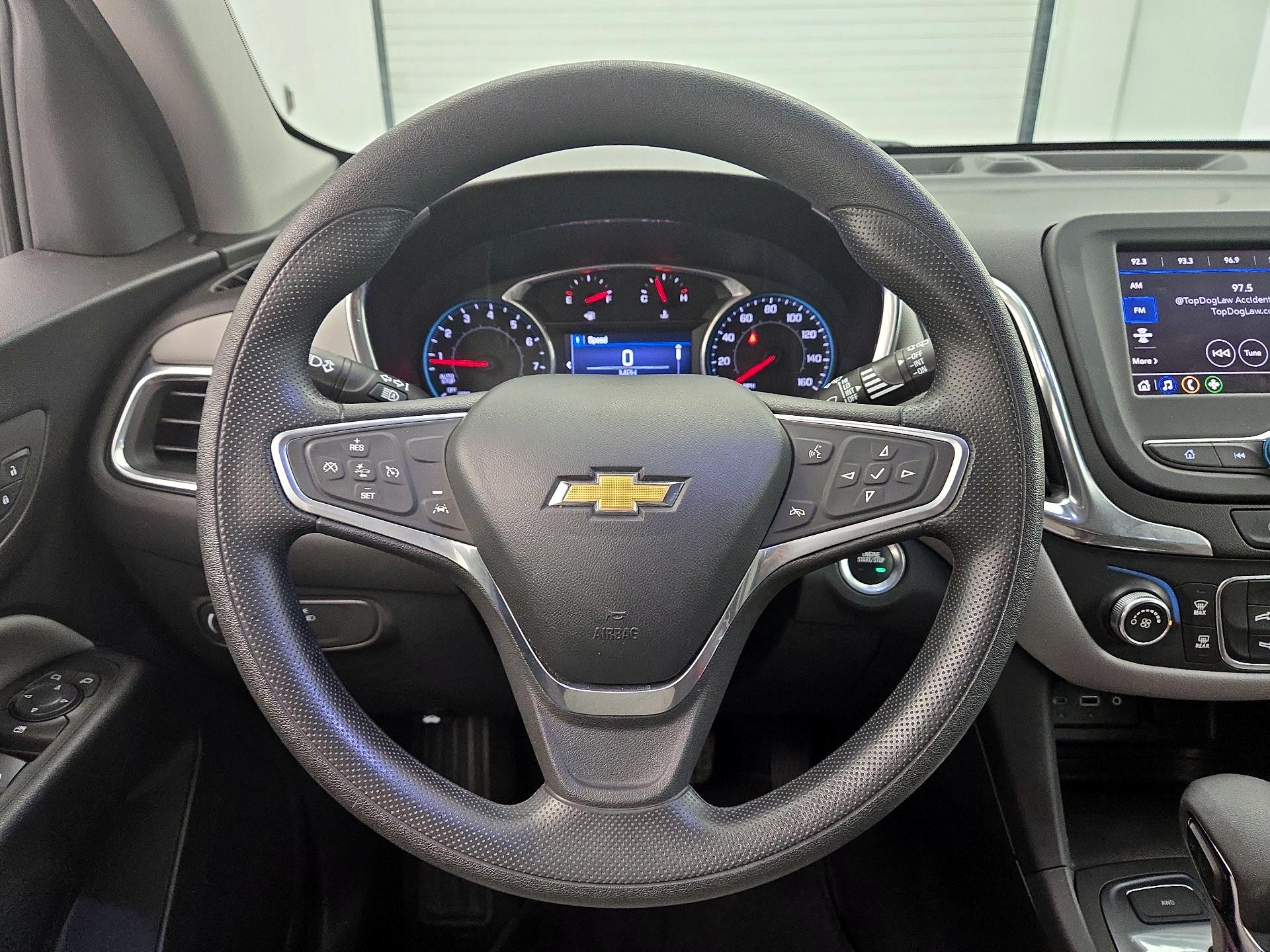 Thumbnail: 2022 Chevrolet Equinox - 10