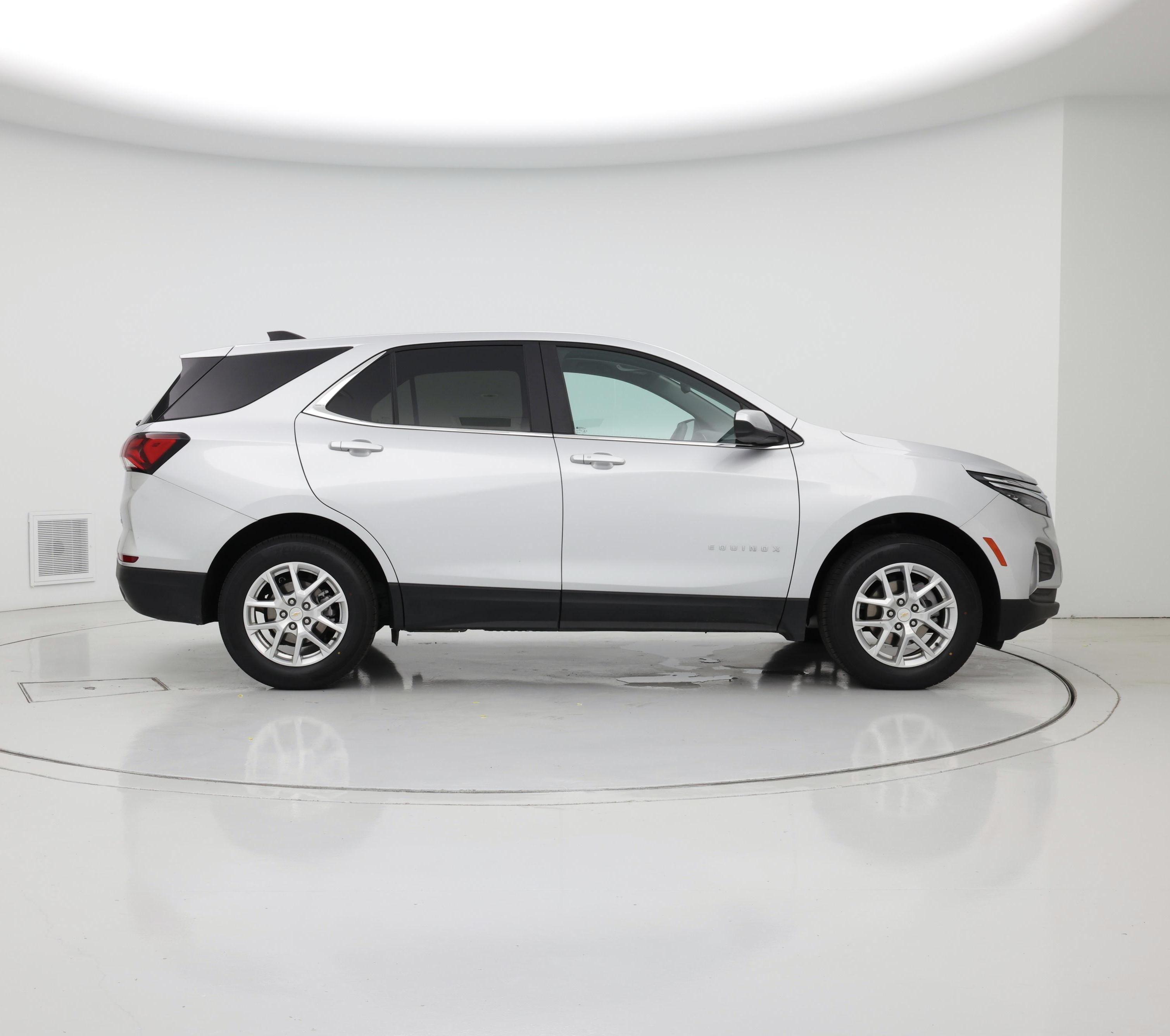 Thumbnail: 2022 Chevrolet Equinox - 7