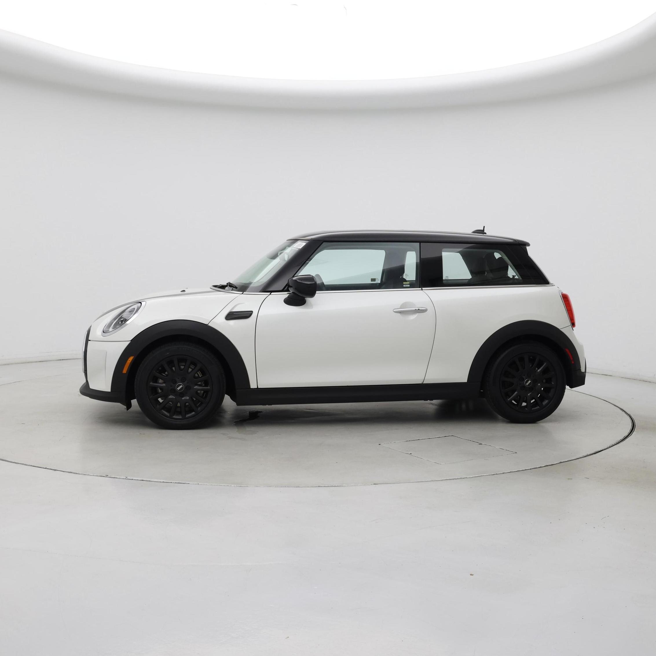 Thumbnail: 2023 MINI Cooper Hardtop - 3