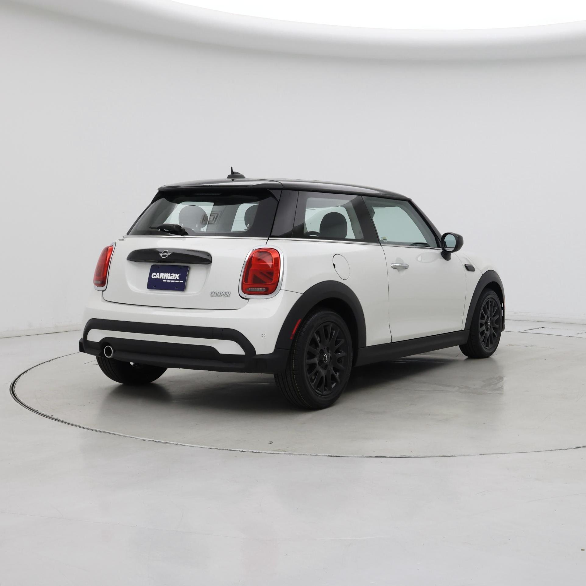 Thumbnail: 2023 MINI Cooper Hardtop - 8