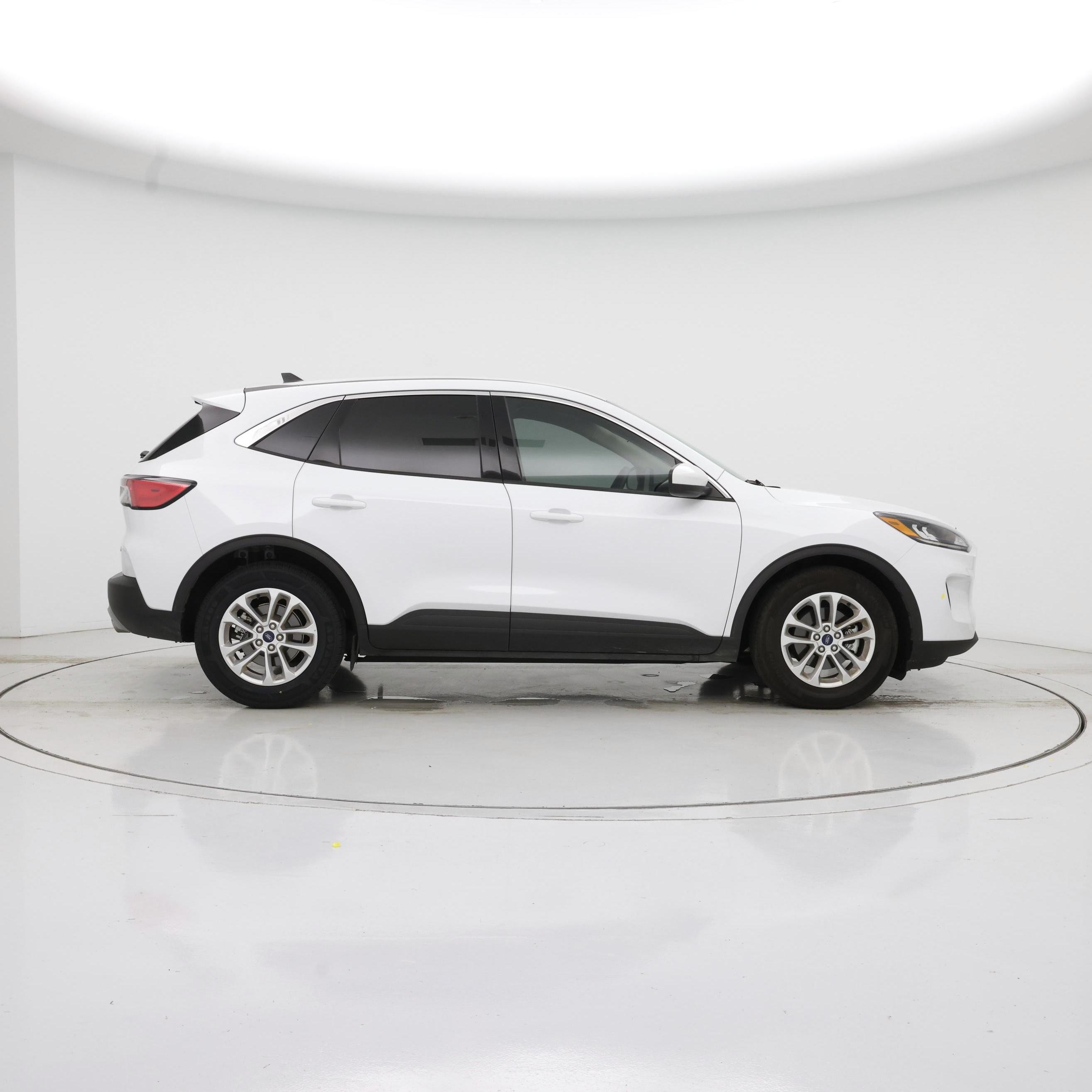 Thumbnail: 2020 Ford Escape - 7